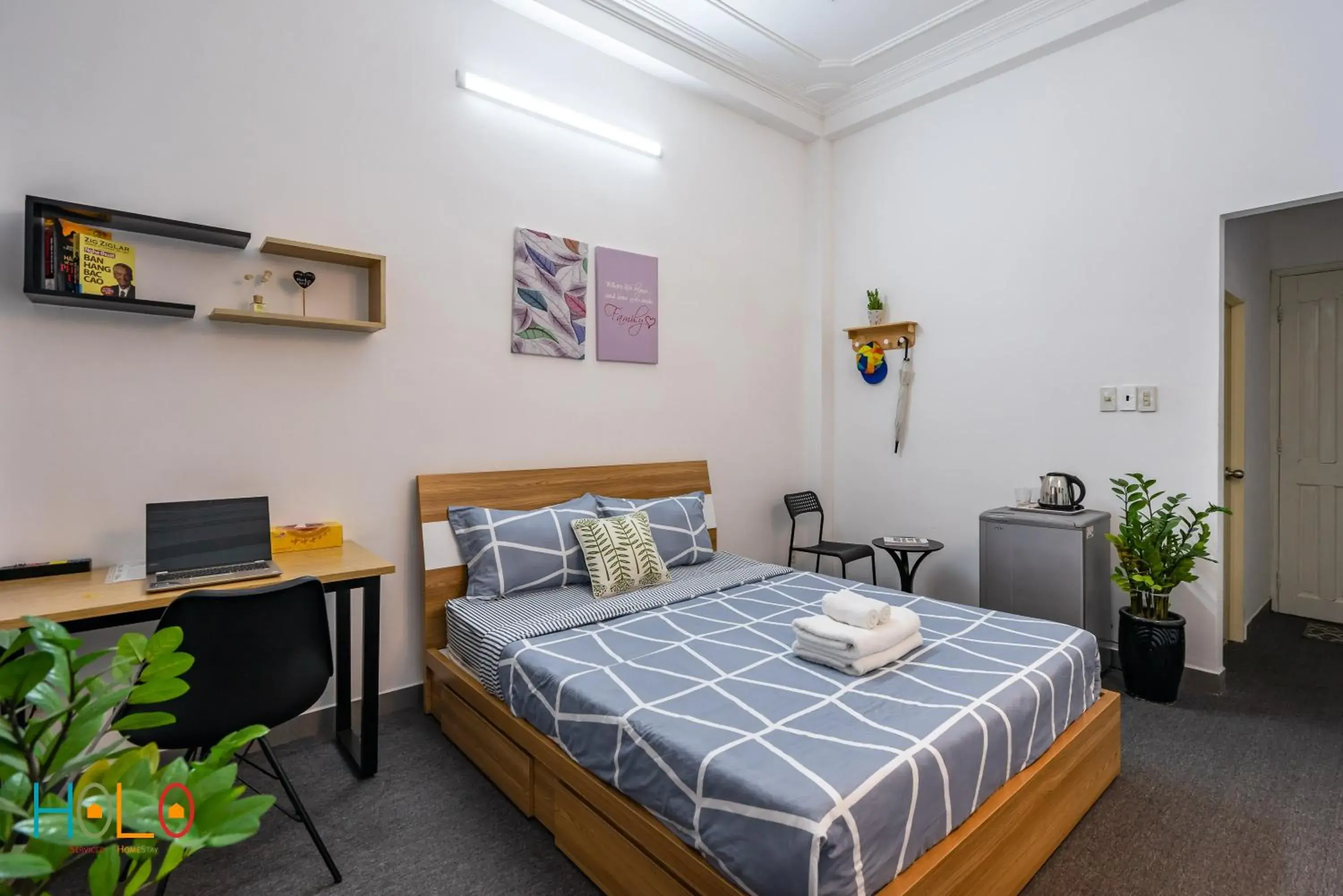 Standard Double Room in HoLo Fairy House Saigon - Serviced Homestay Standard Double Room in HoLo Fairy House Saigon - Serviced Homestay
