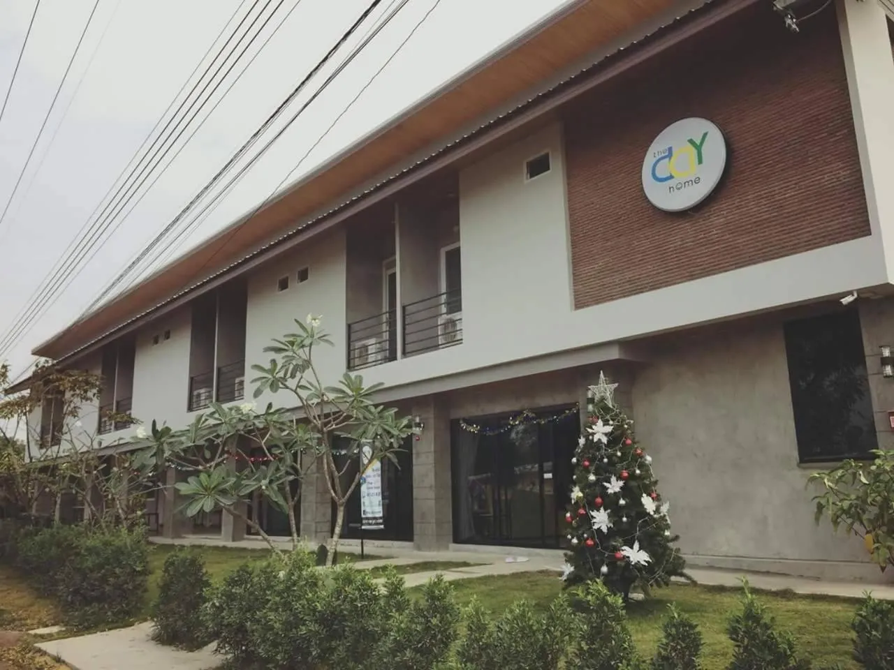 The Day Home Hotel