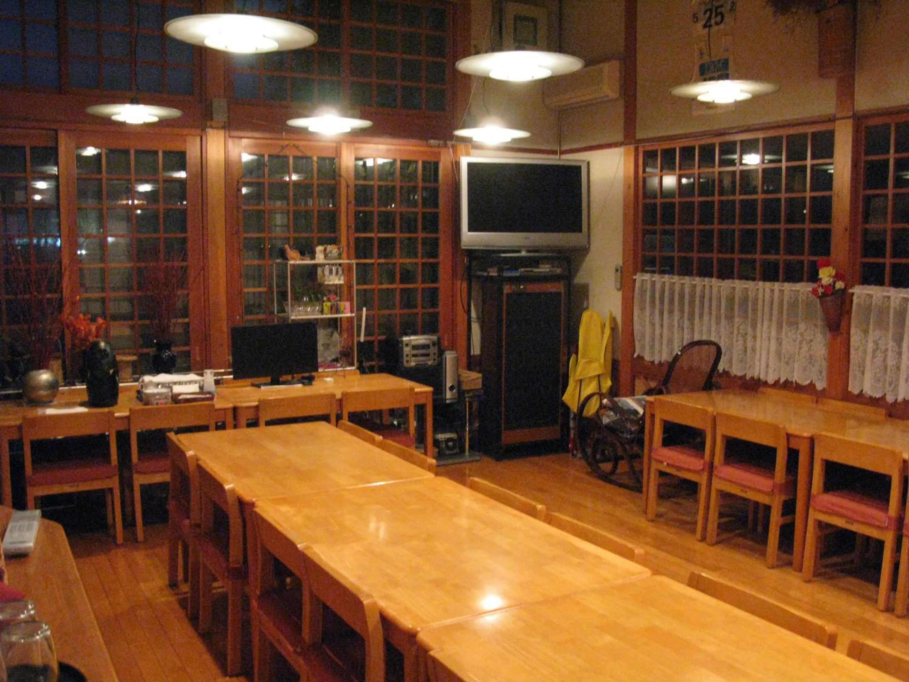 Restaurant/places to eat in Villa Kubota