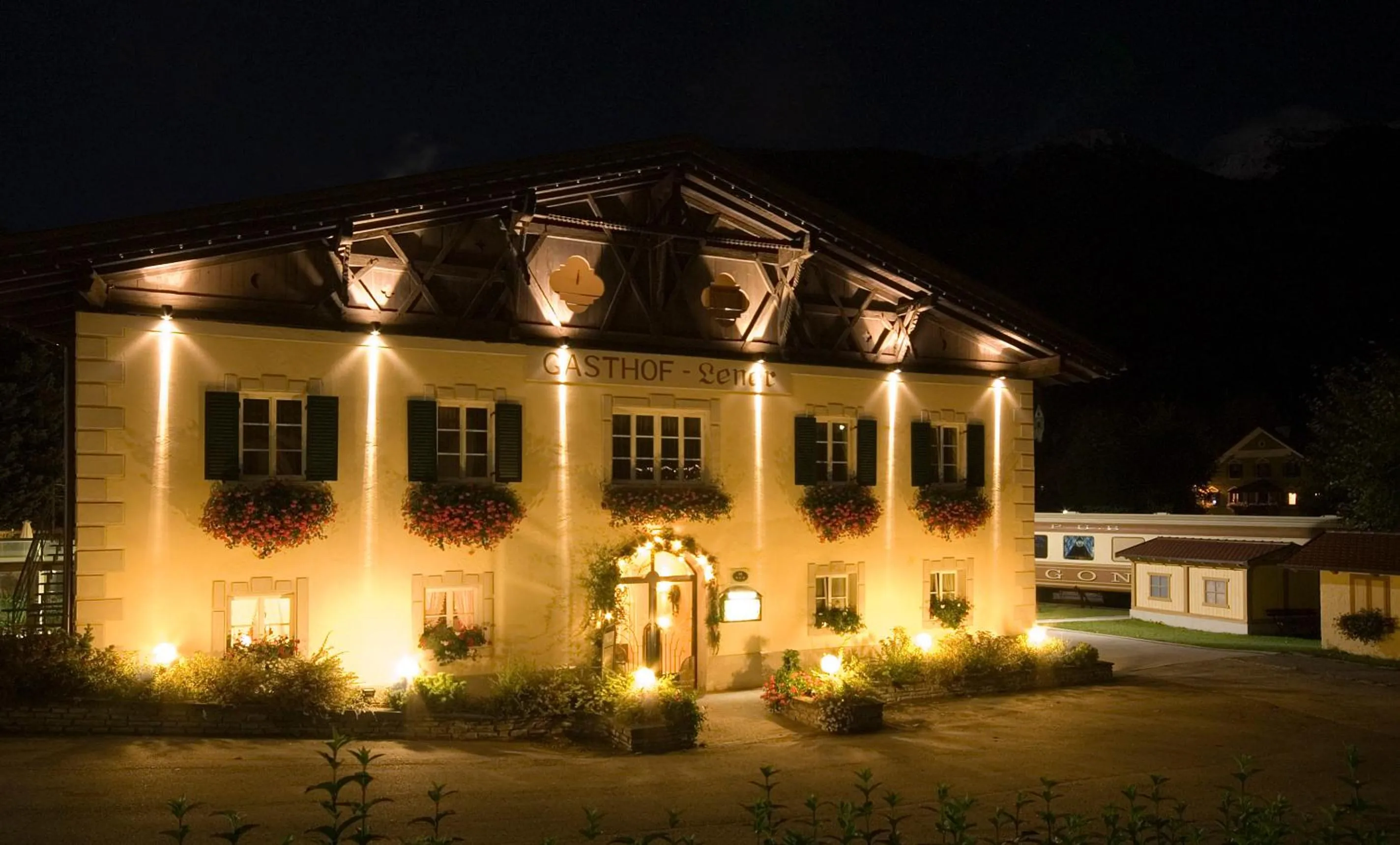 Facade/entrance in Hotel Lener