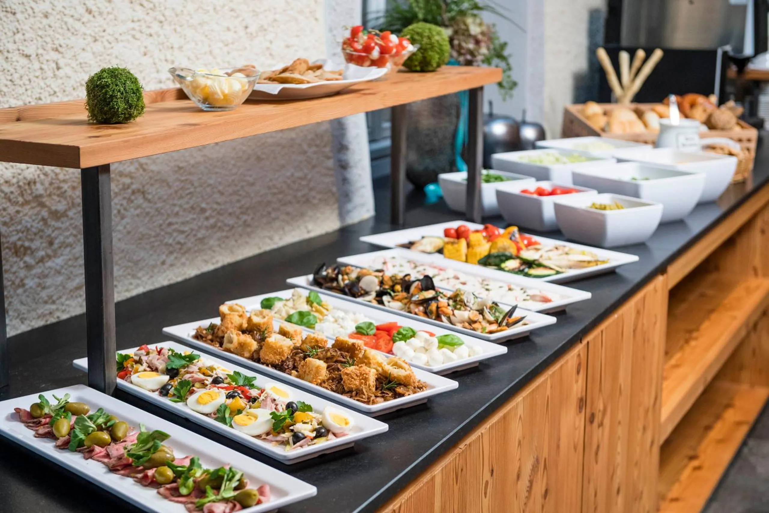 Dinner in Hotel Lener