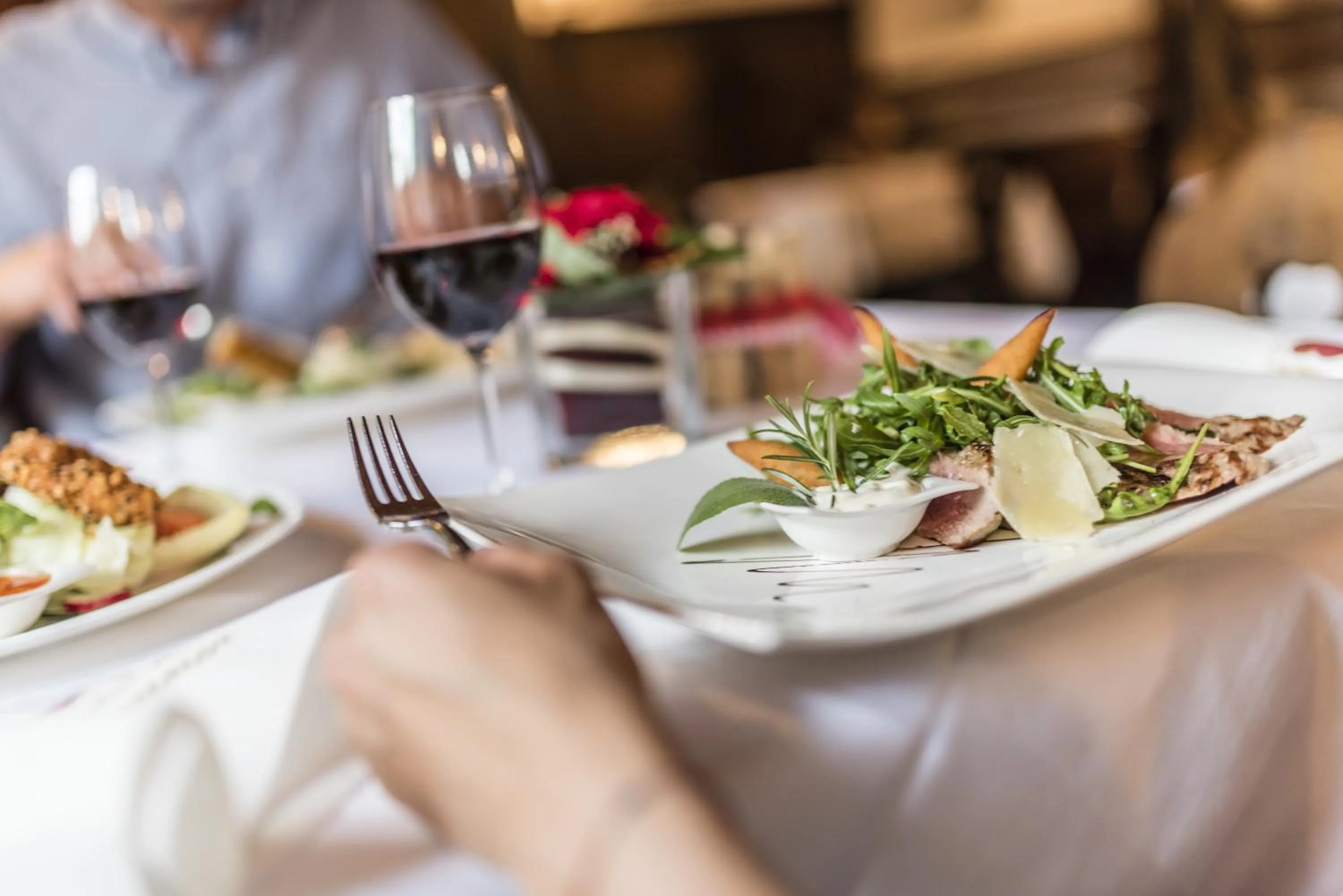 Food and drinks in Hotel Lener