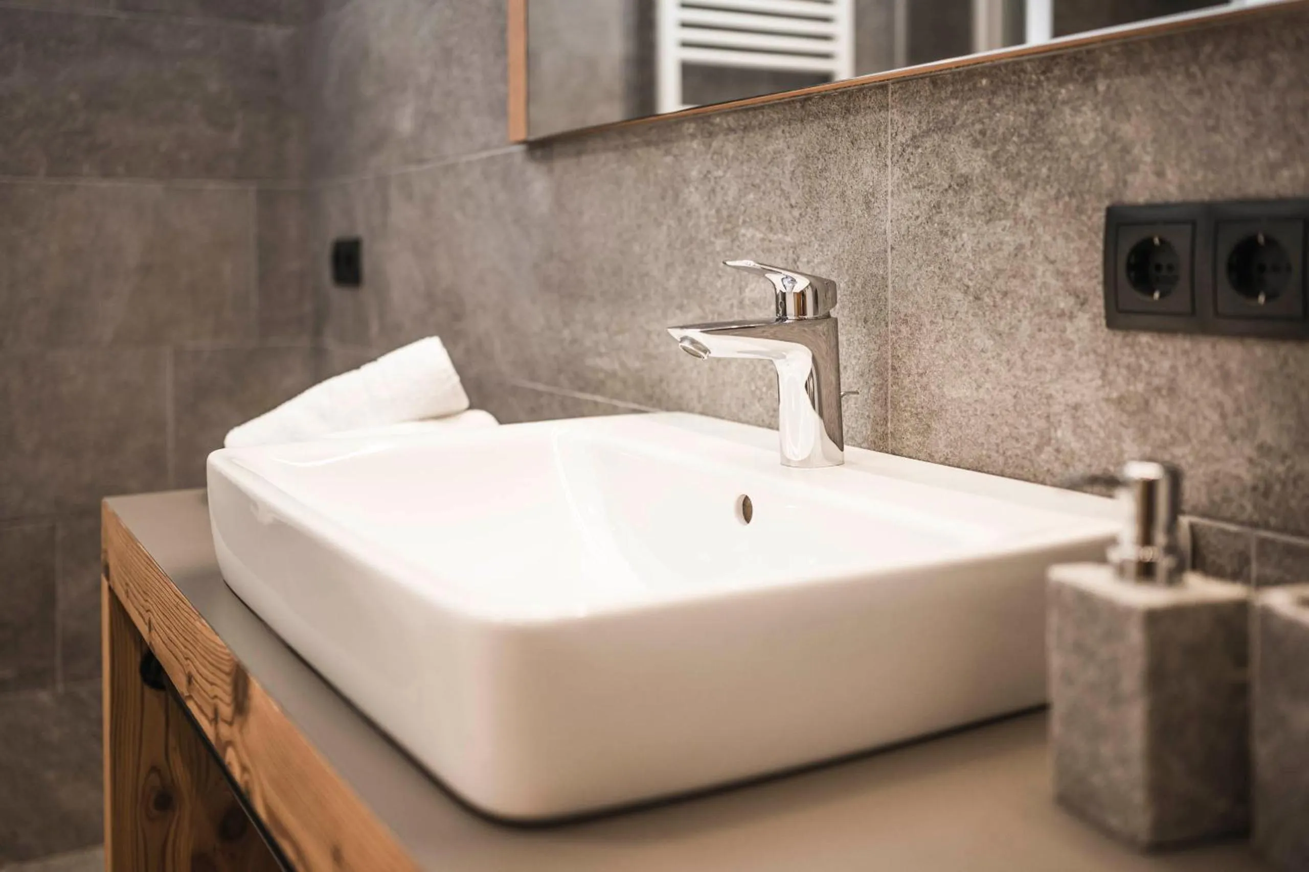 Bathroom in Hotel Lener