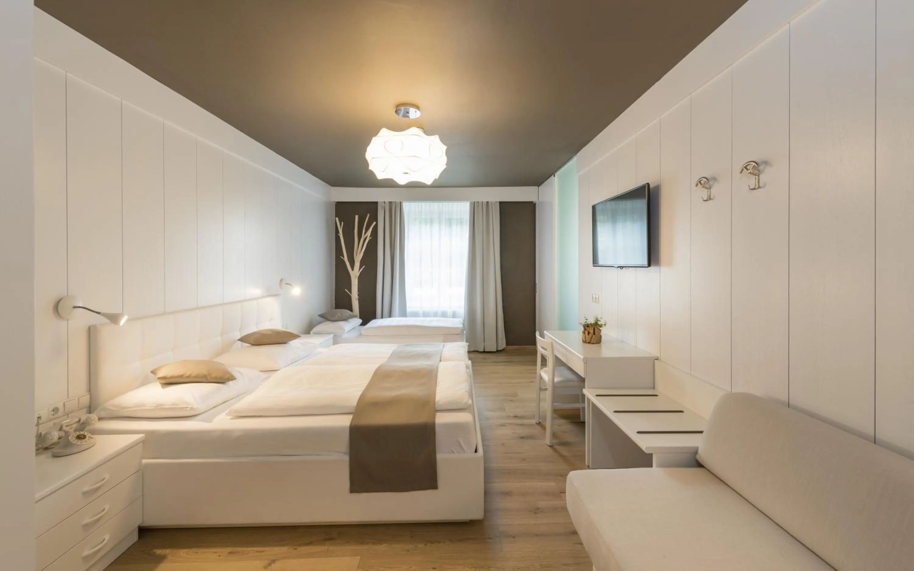 Photo of the whole room, Bed in Hotel Lener