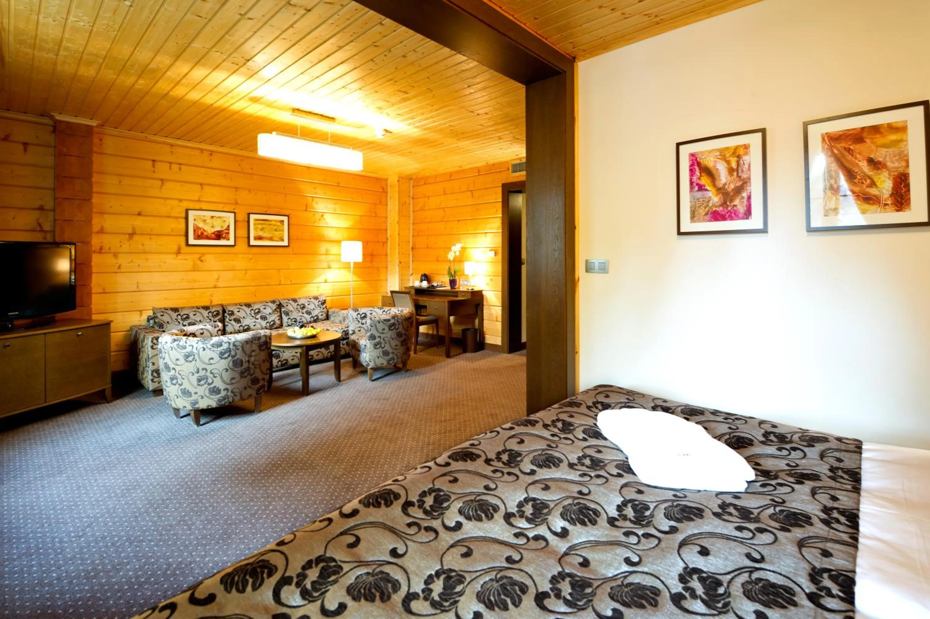 Photo of the whole room, Bed in Hotel Zochova Chata - Adult friendly