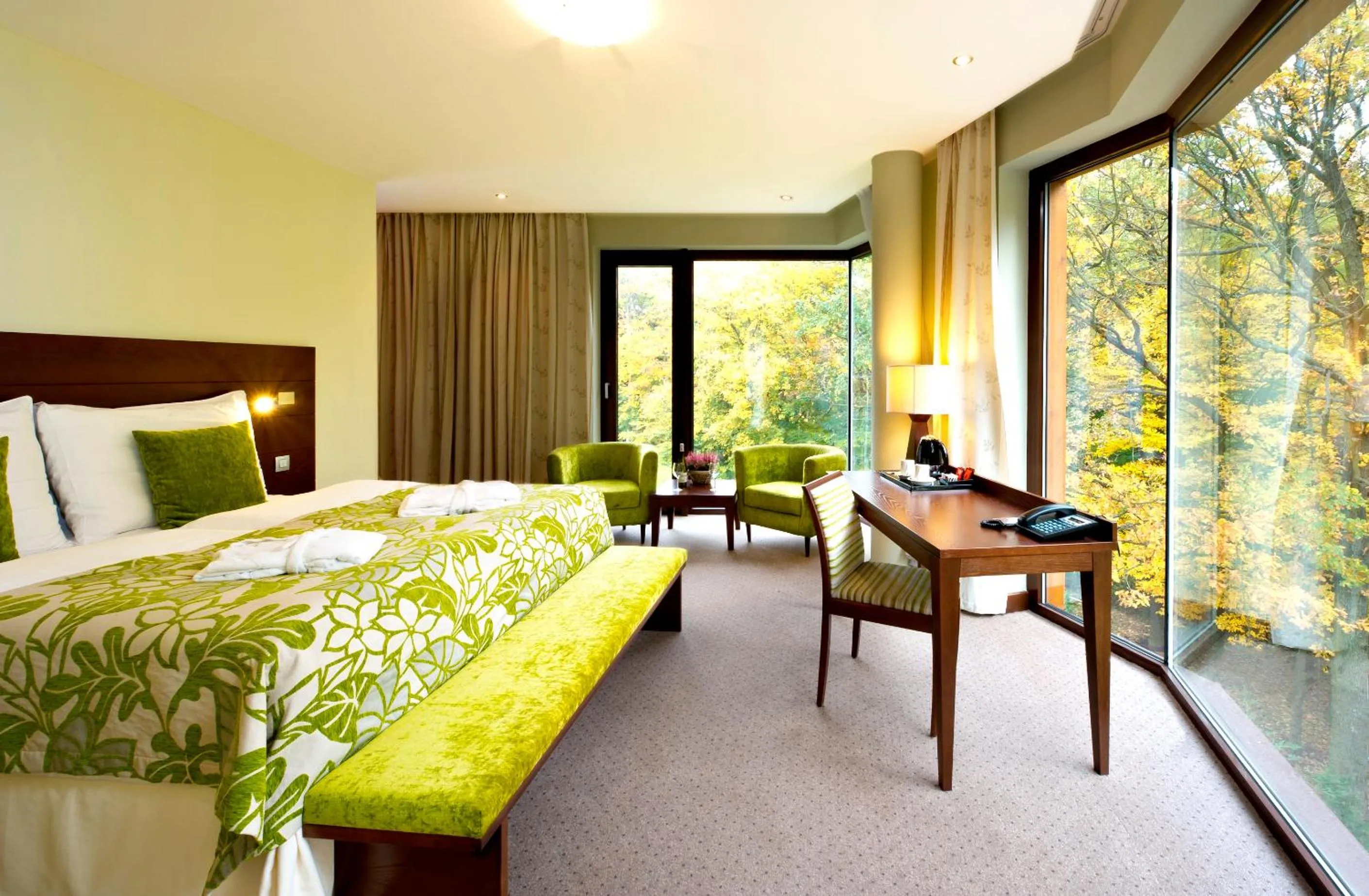 Bedroom, Bed in Hotel Zochova Chata - Adult friendly