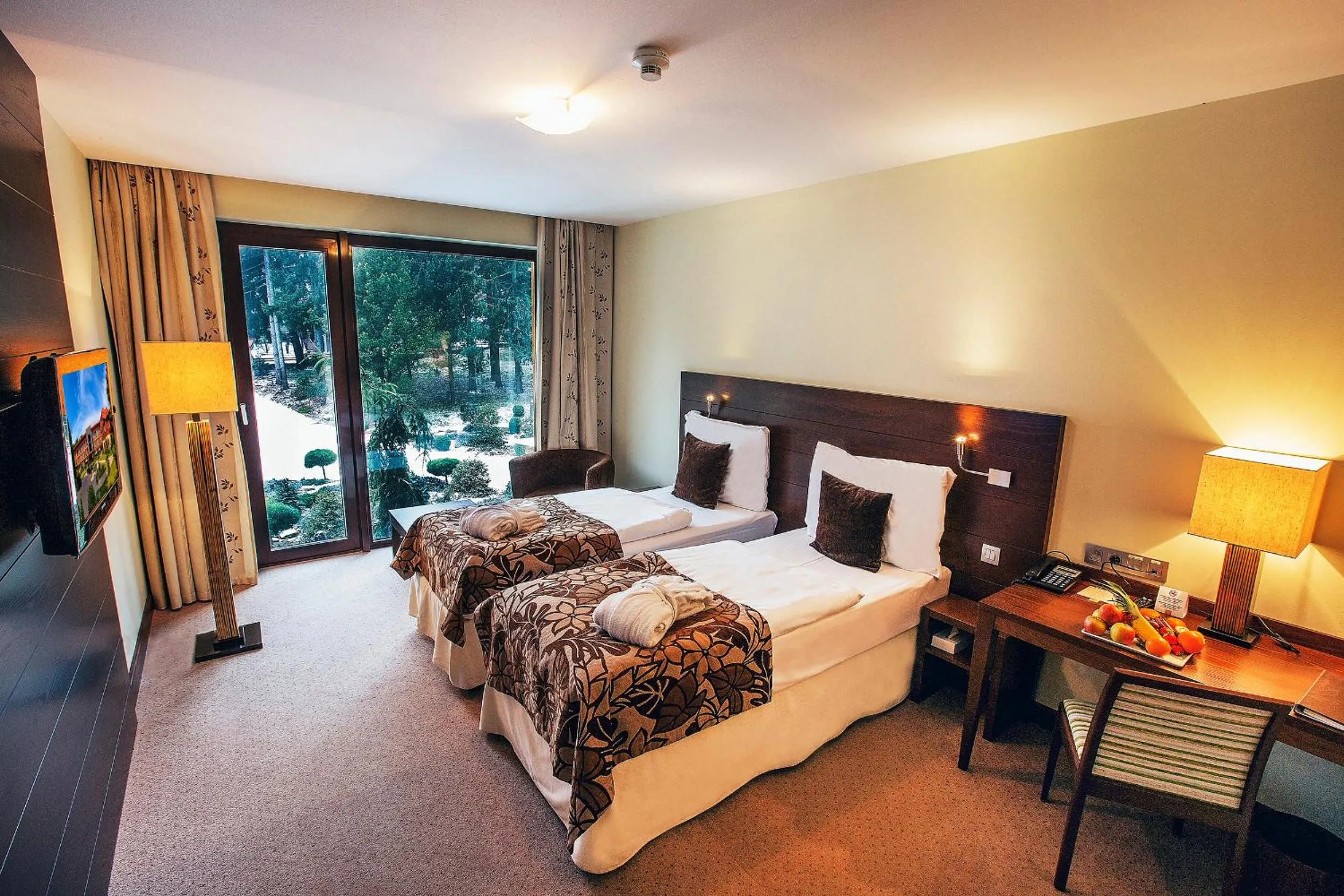 Photo of the whole room, Bed in Hotel Zochova Chata - Adult friendly