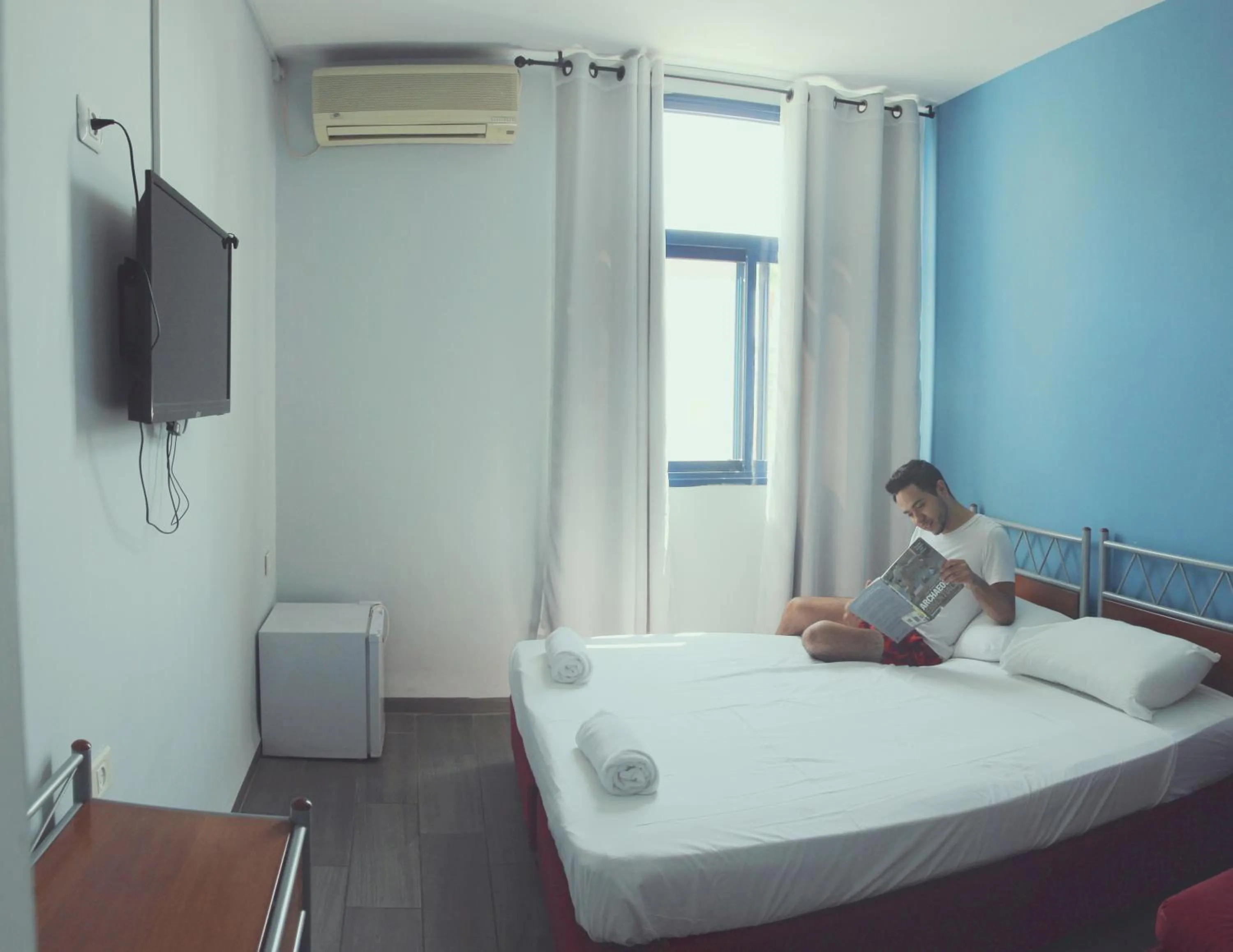 People, Bed in Tiberias Hostel