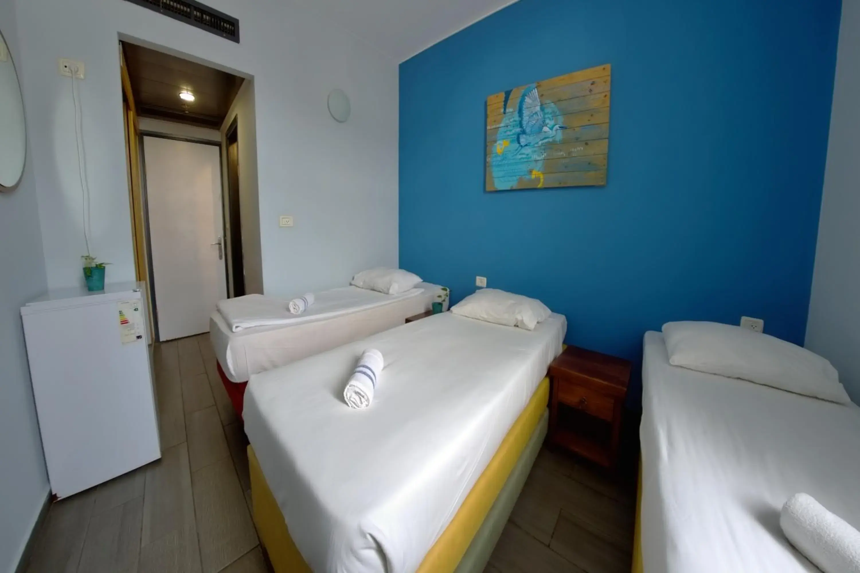 Triple Room with Private Bathroom in Tiberias Hostel Triple Room with Private Bathroom in Tiberias Hostel