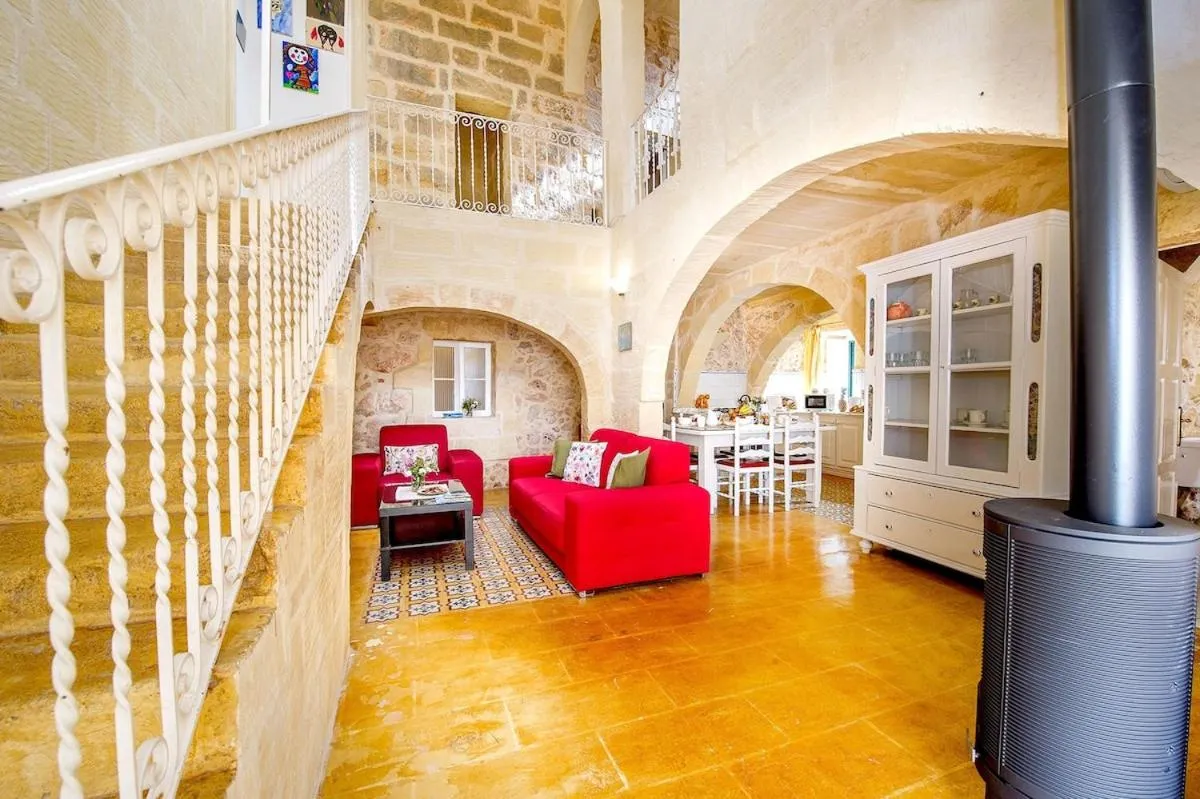 Gawhra Holiday Home