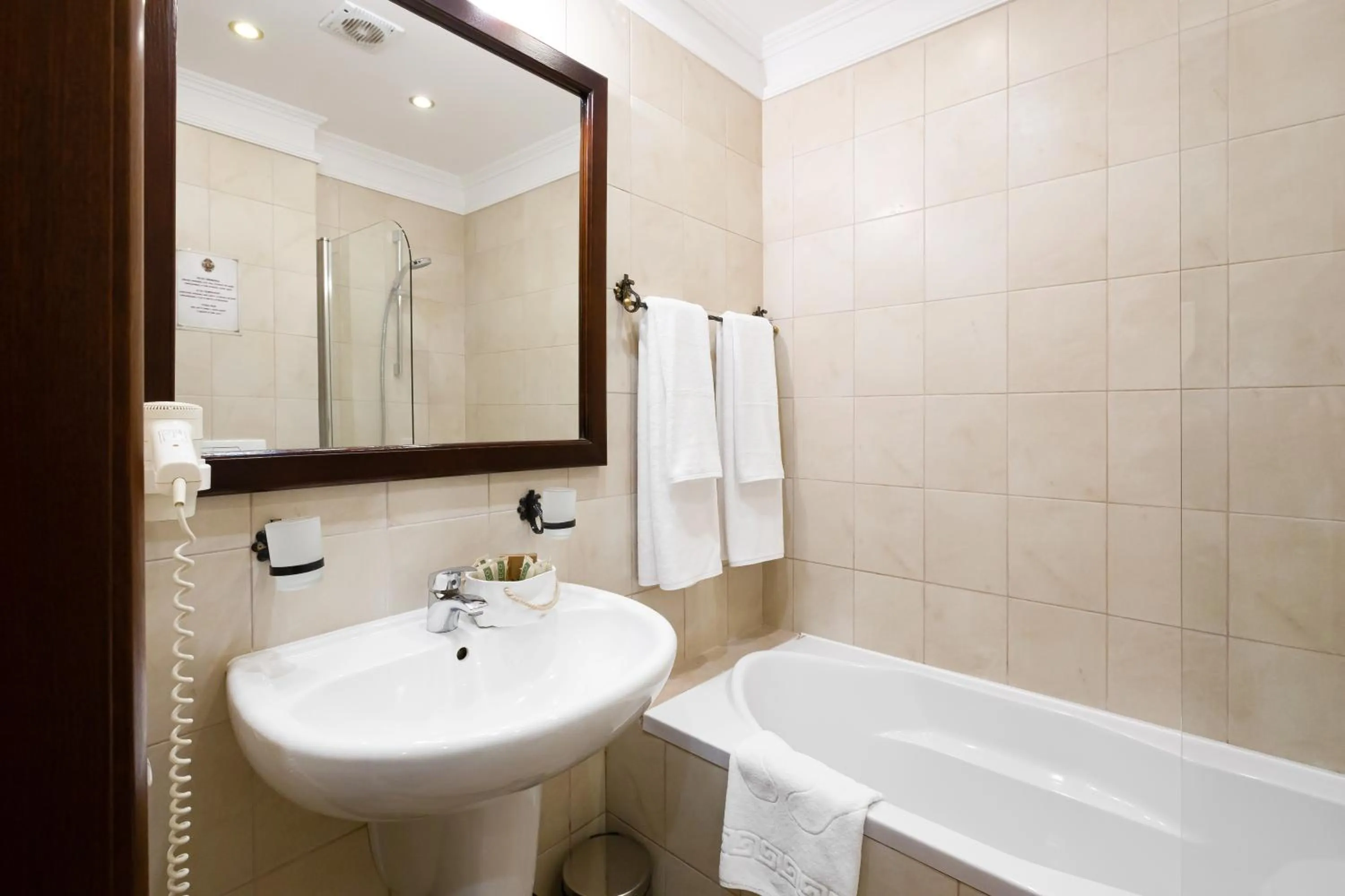 Bathroom in Chopin Hotel