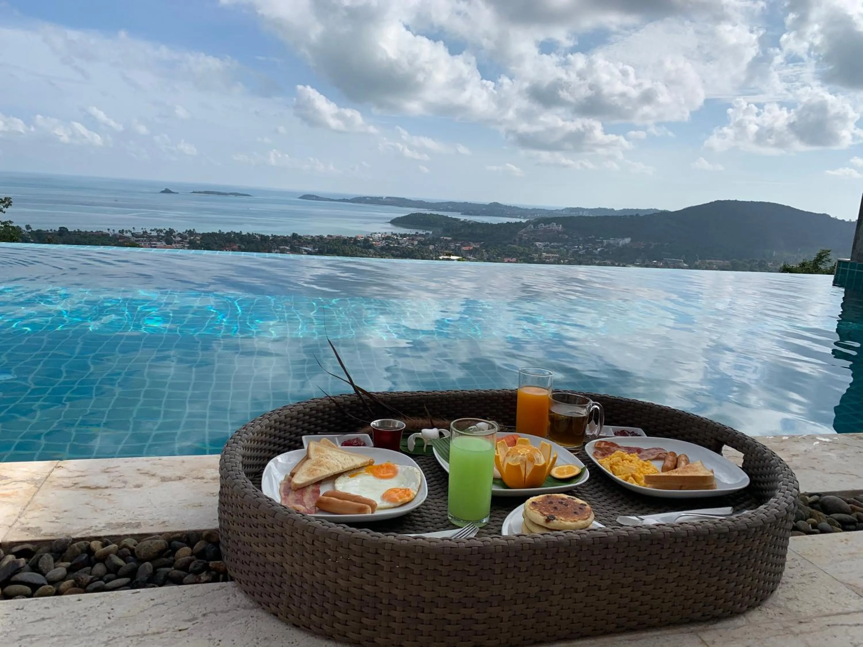 Swimming pool in Villa Bella