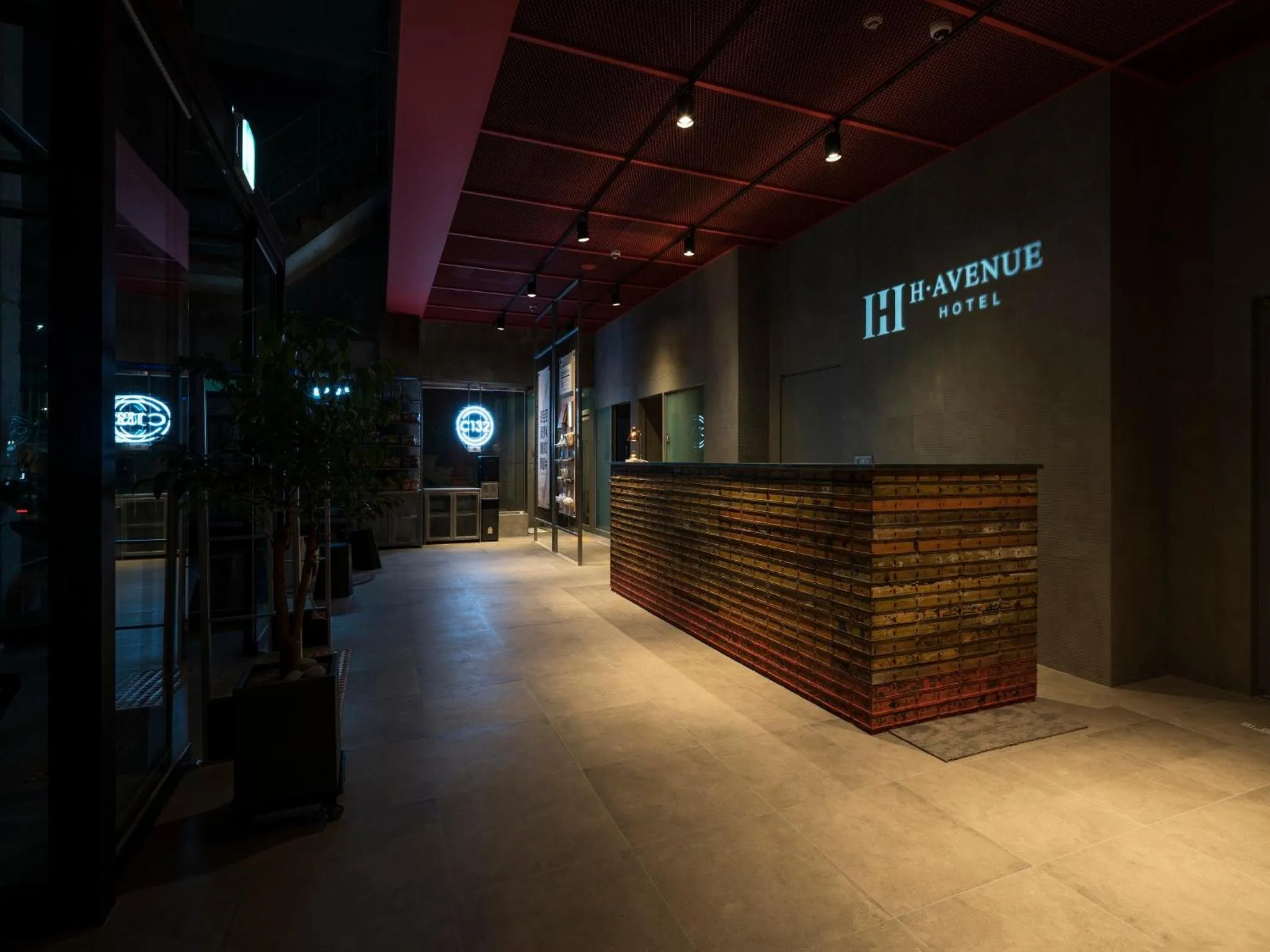 Property building in H Avenue Hotel Dongdaemun Sungshin