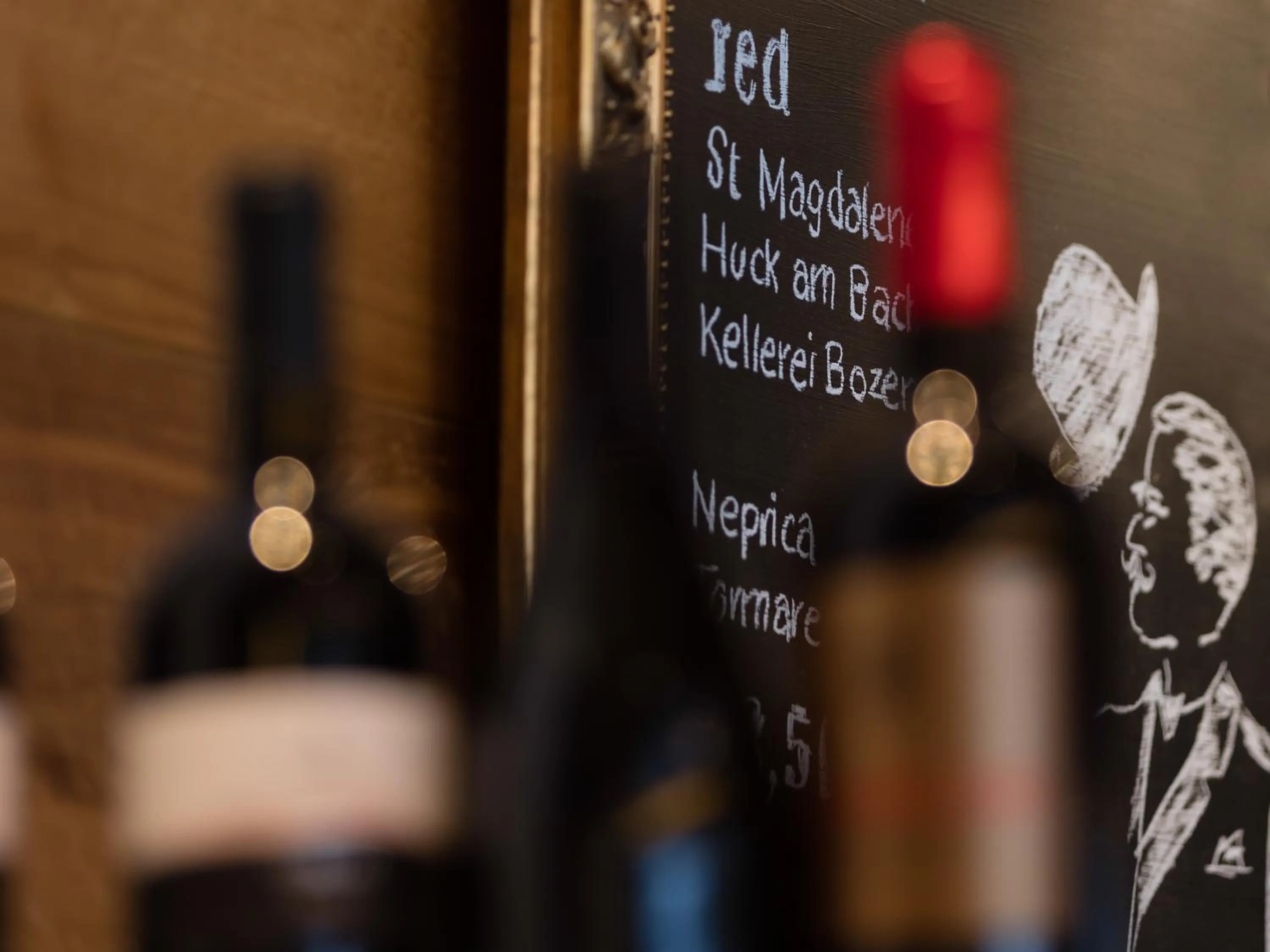 Logo/Certificate/Sign in Hotel Cristallo