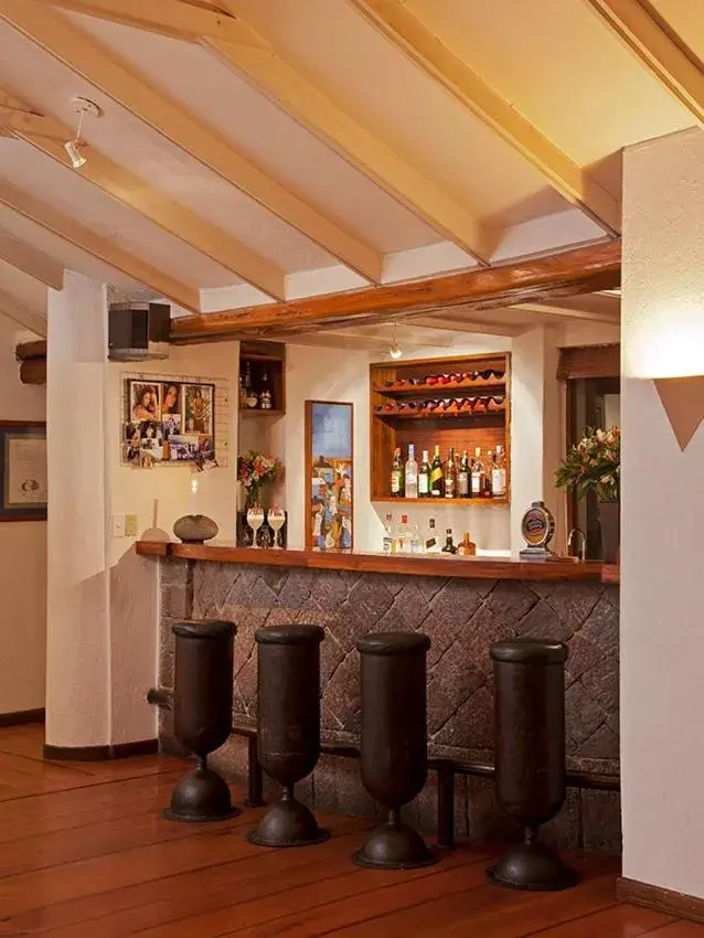 Restaurant/places to eat in El Crater Restaurant/places to eat in El Crater