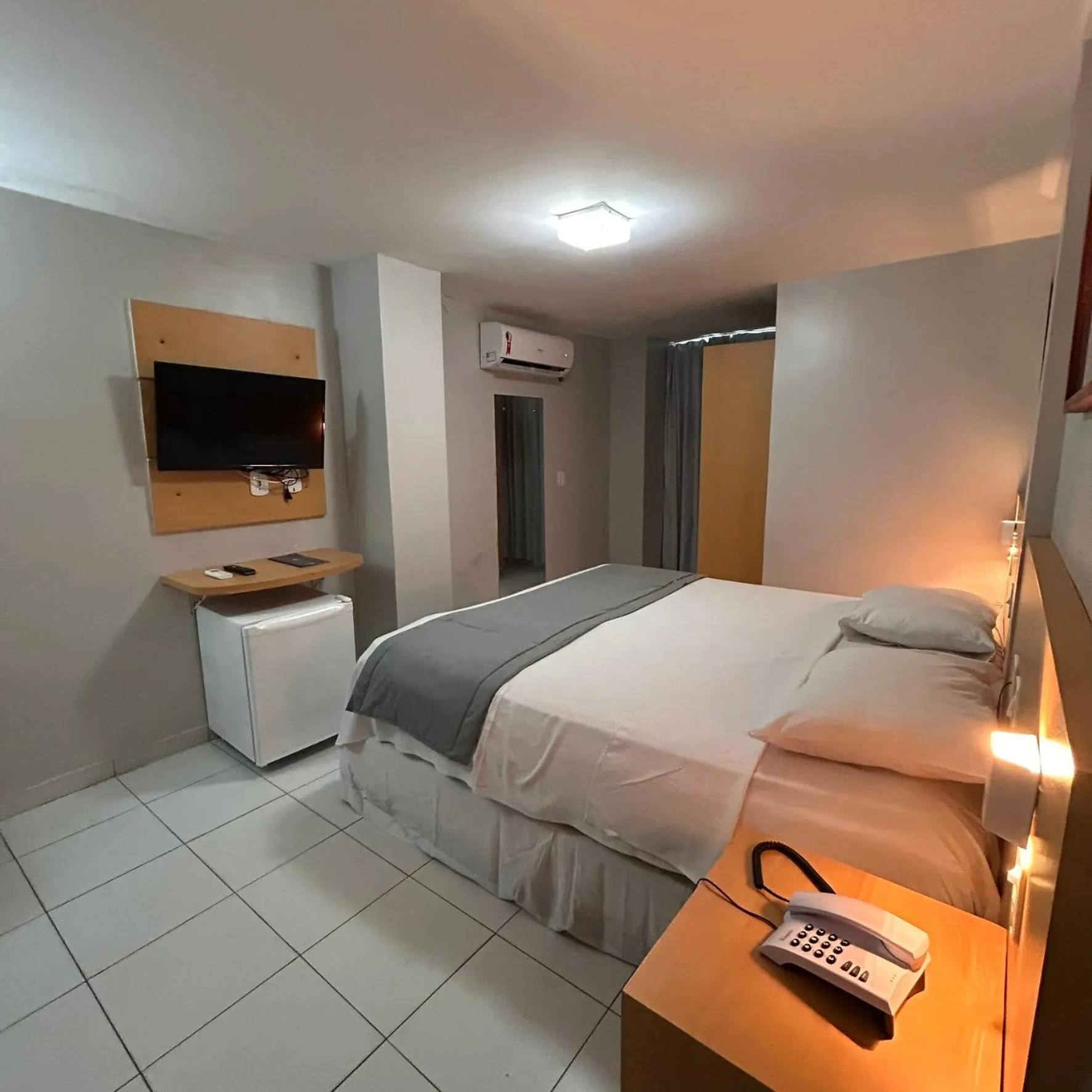 Bed in Absolutte Hotel