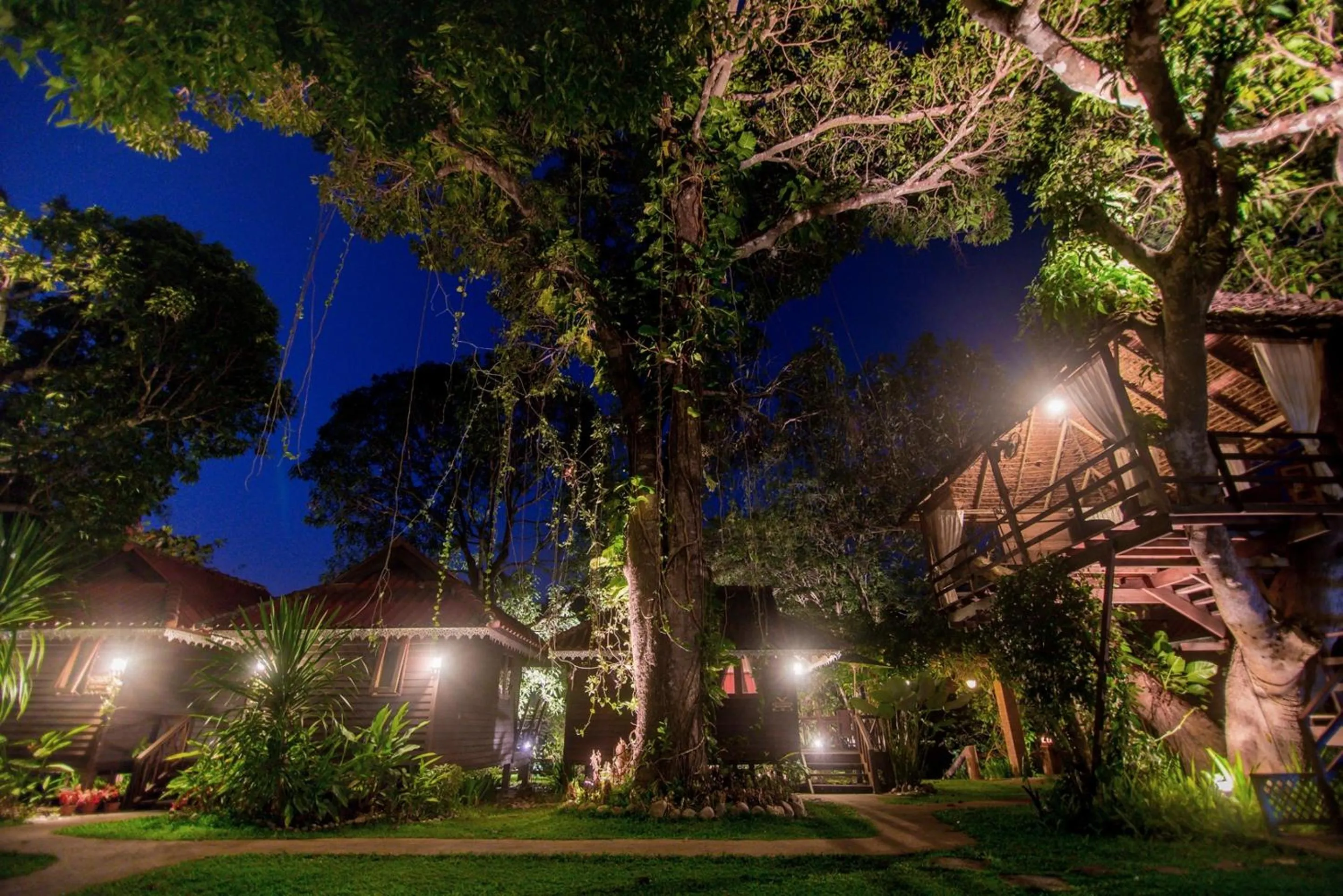 Property building in Banviewnam Camping & Resort