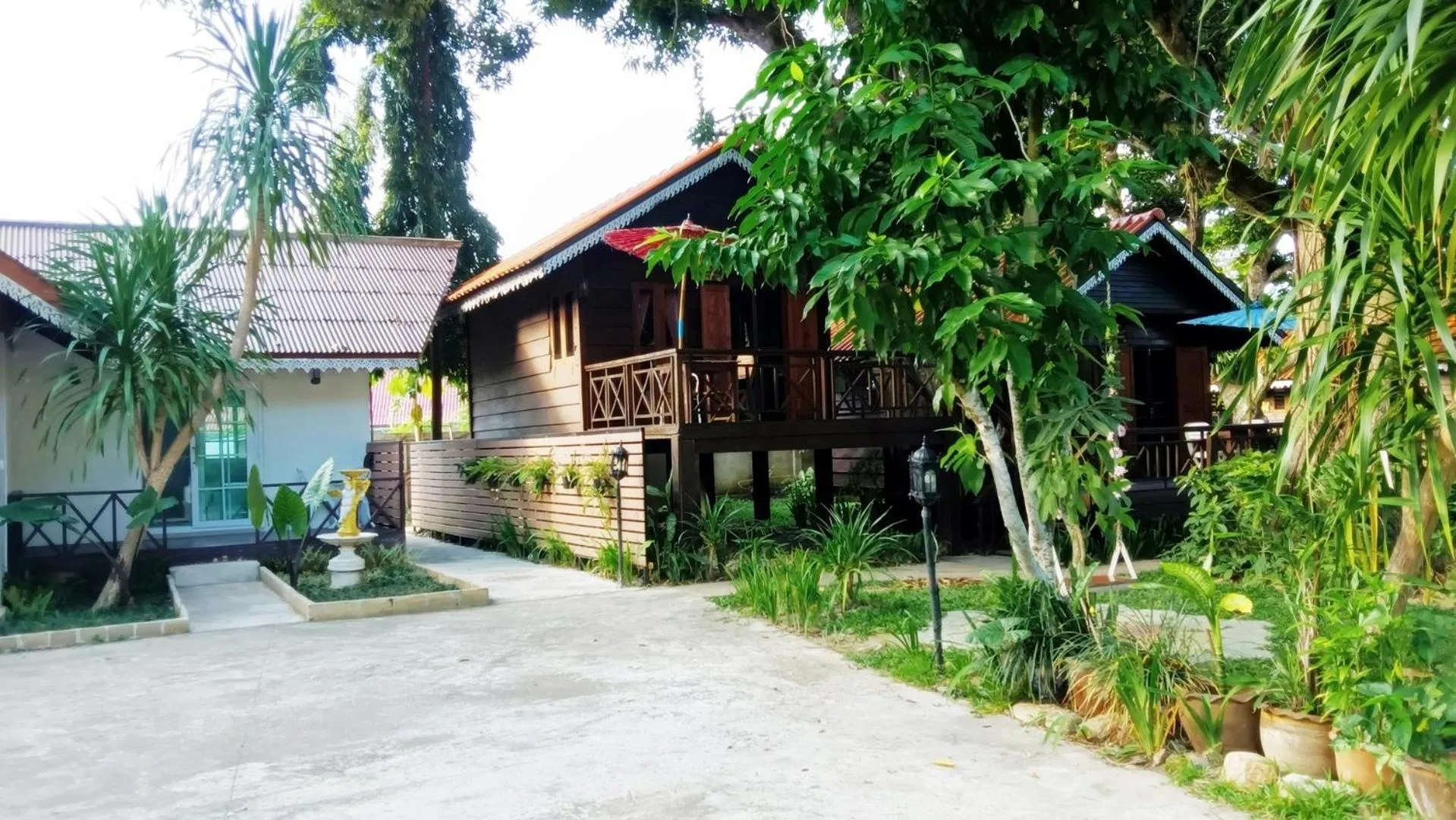 Property building in Banviewnam Camping & Resort