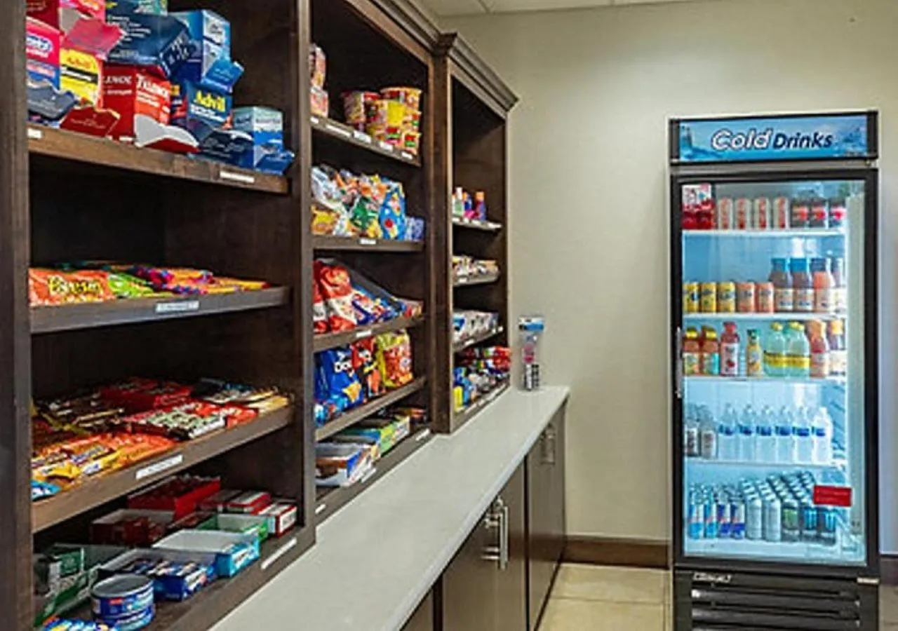 On-site shops in Holiday Inn Express & Suites Houston South - Near Pearland by IHG