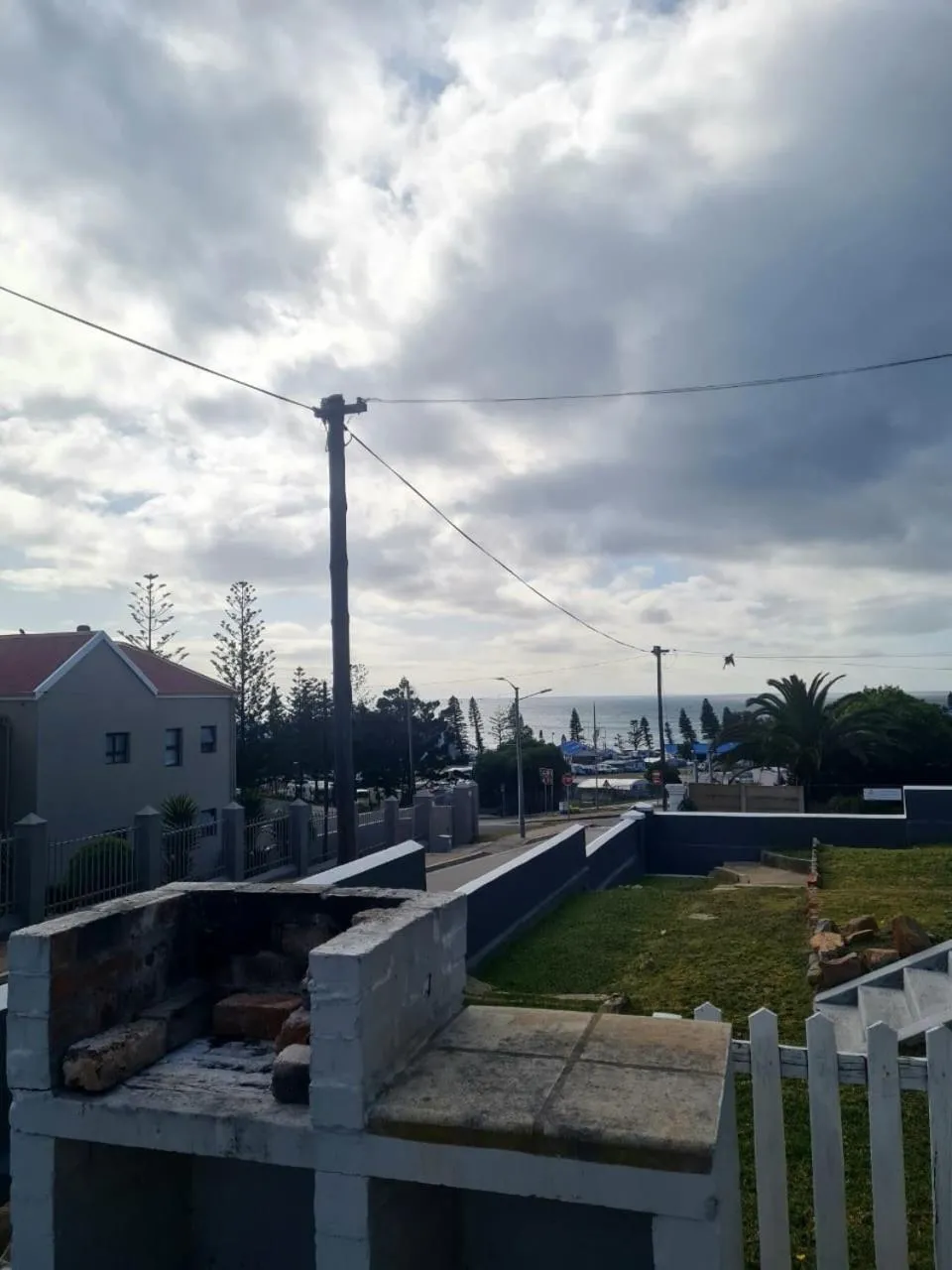 Point Village Accommodation - Uppercross 3