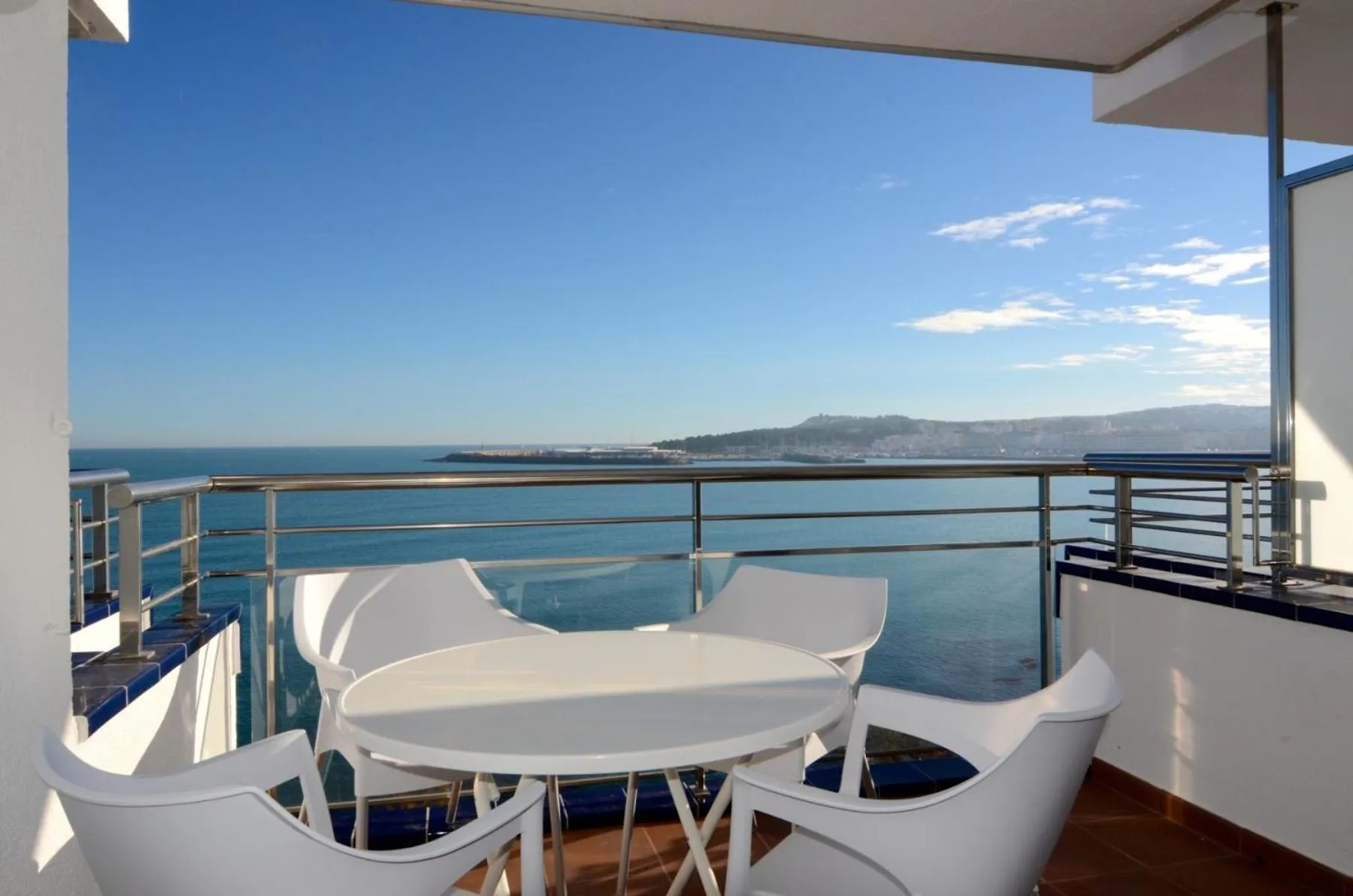 Balcony/Terrace in Front Mar 406