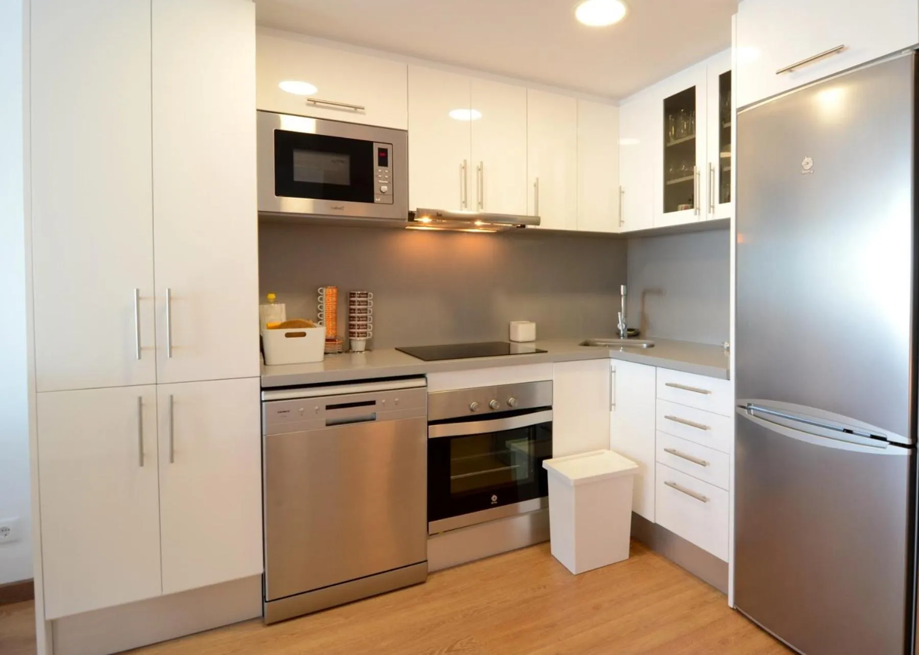 Other in Front Mar 406