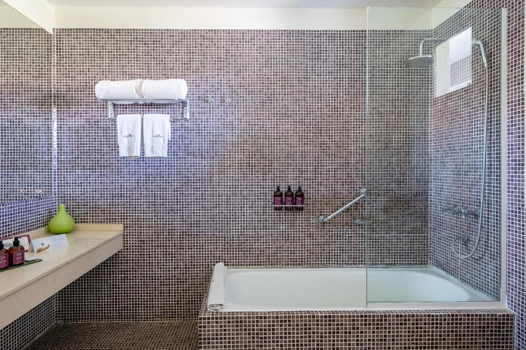 Bathroom in Villa Mansa