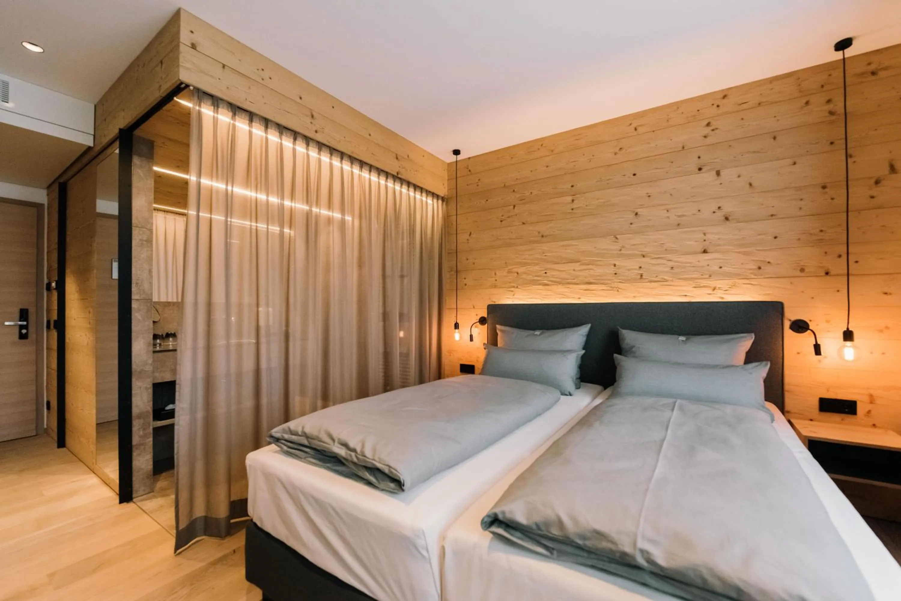 Photo of the whole room, Bed in Hotel Johanns