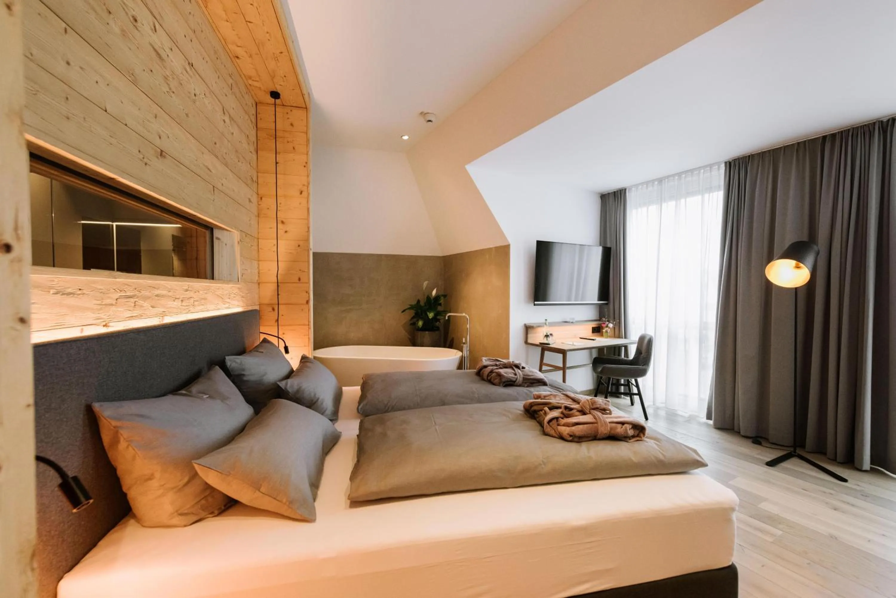 Photo of the whole room, Bed in Hotel Johanns