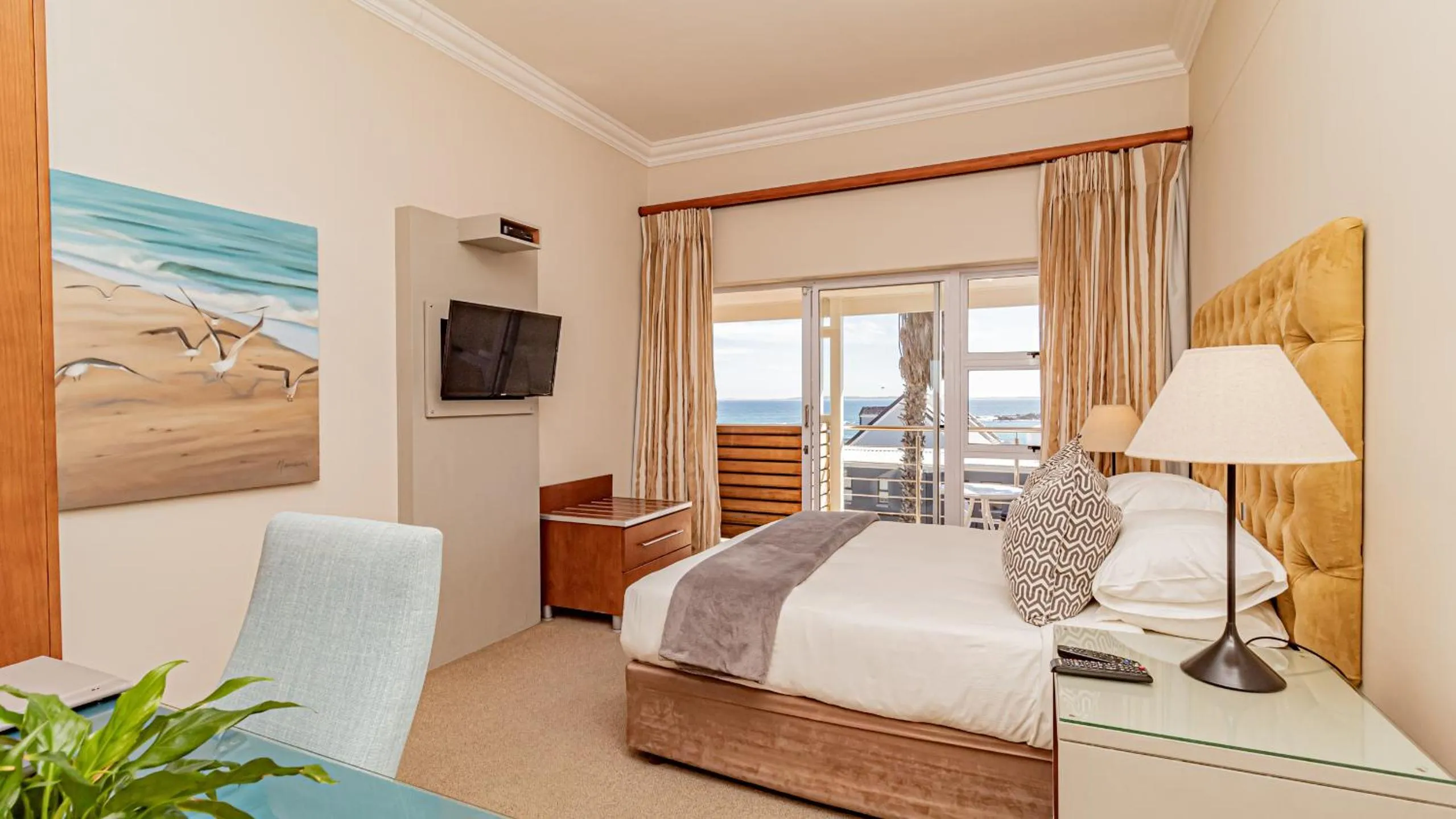 Bedroom, Bed in The Sir David Boutique Guest House