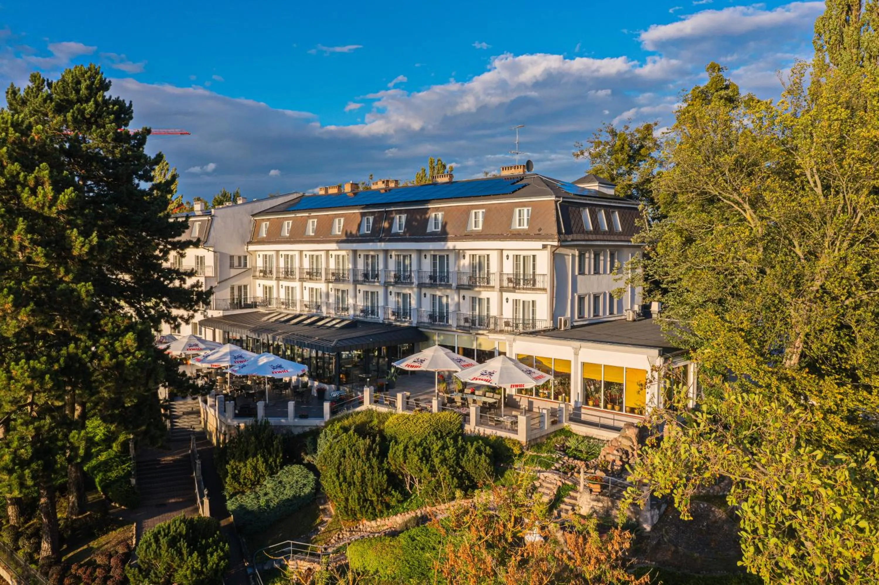 Property building in Hotel Pietrak