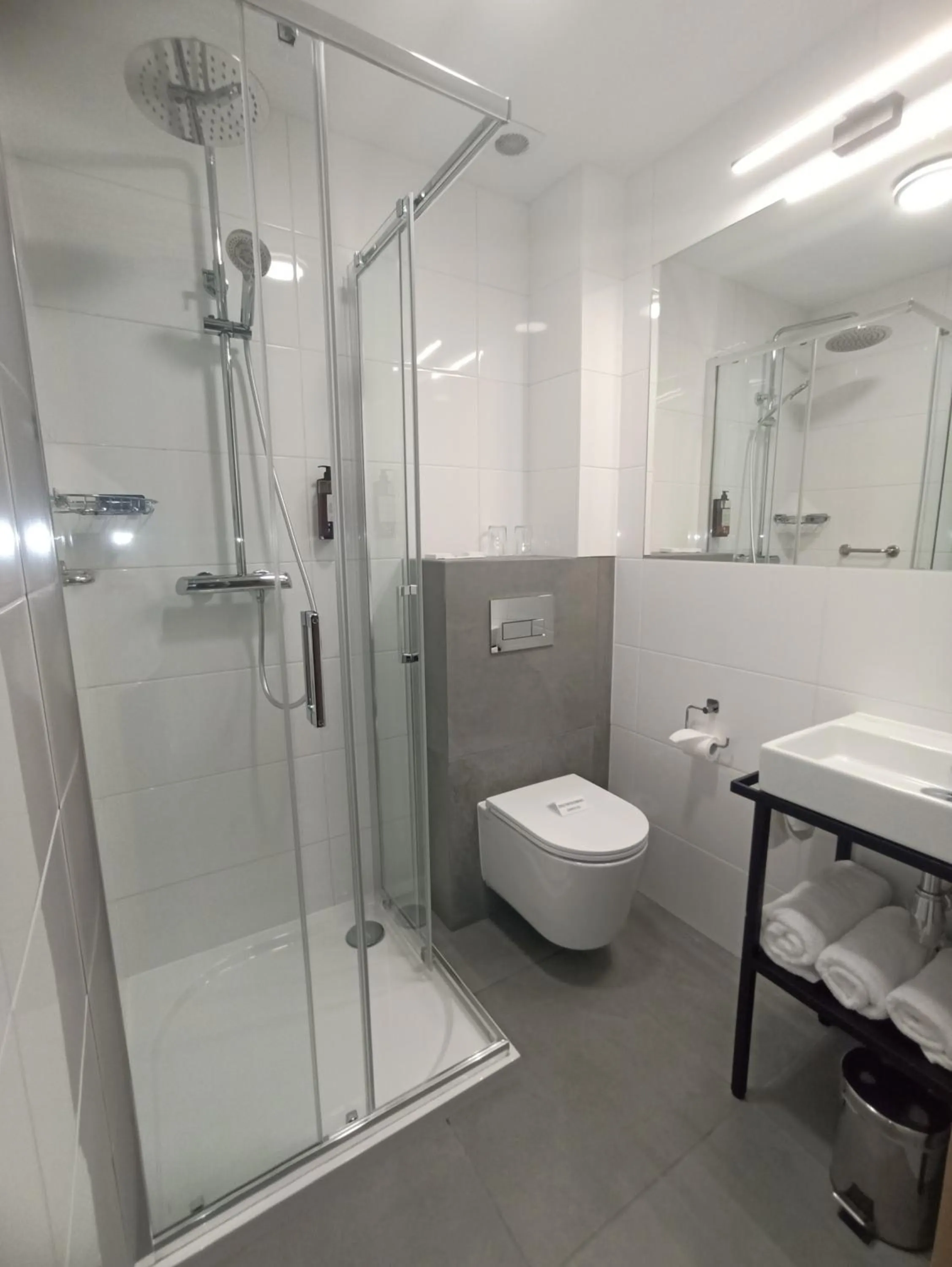 Bathroom in Hotel Pietrak