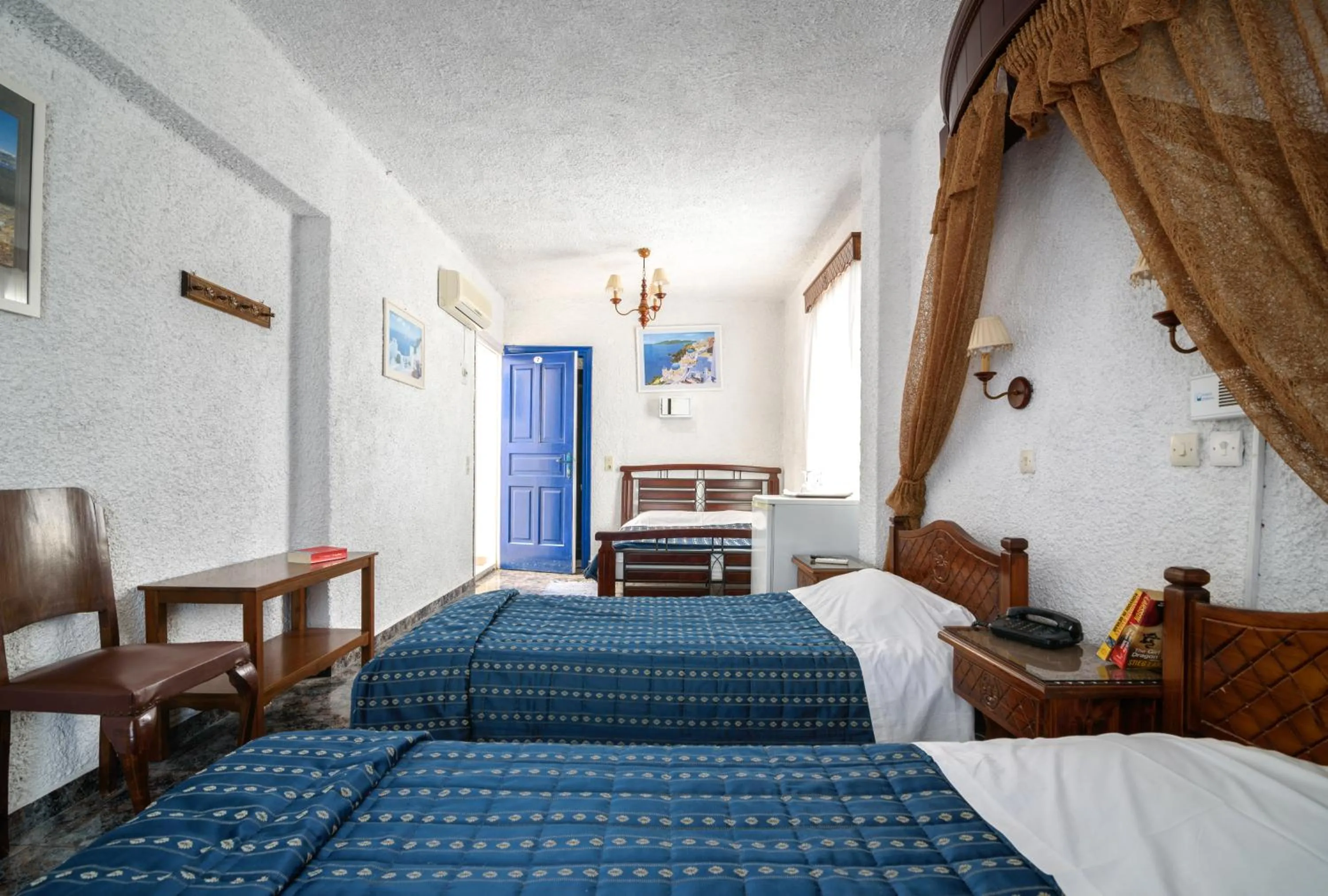 Bed in Hotel Porto Perissa