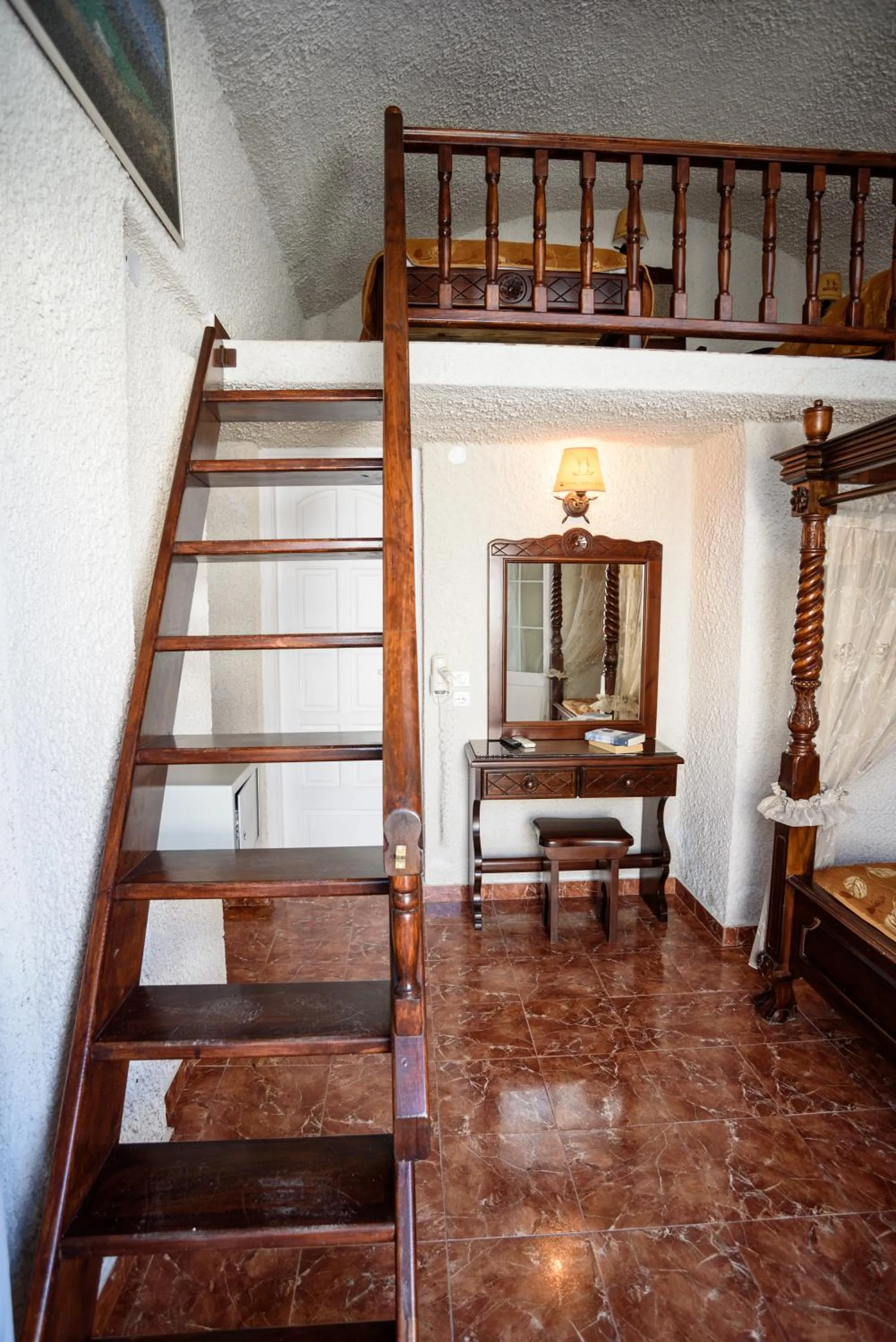 Decorative detail in Hotel Porto Perissa