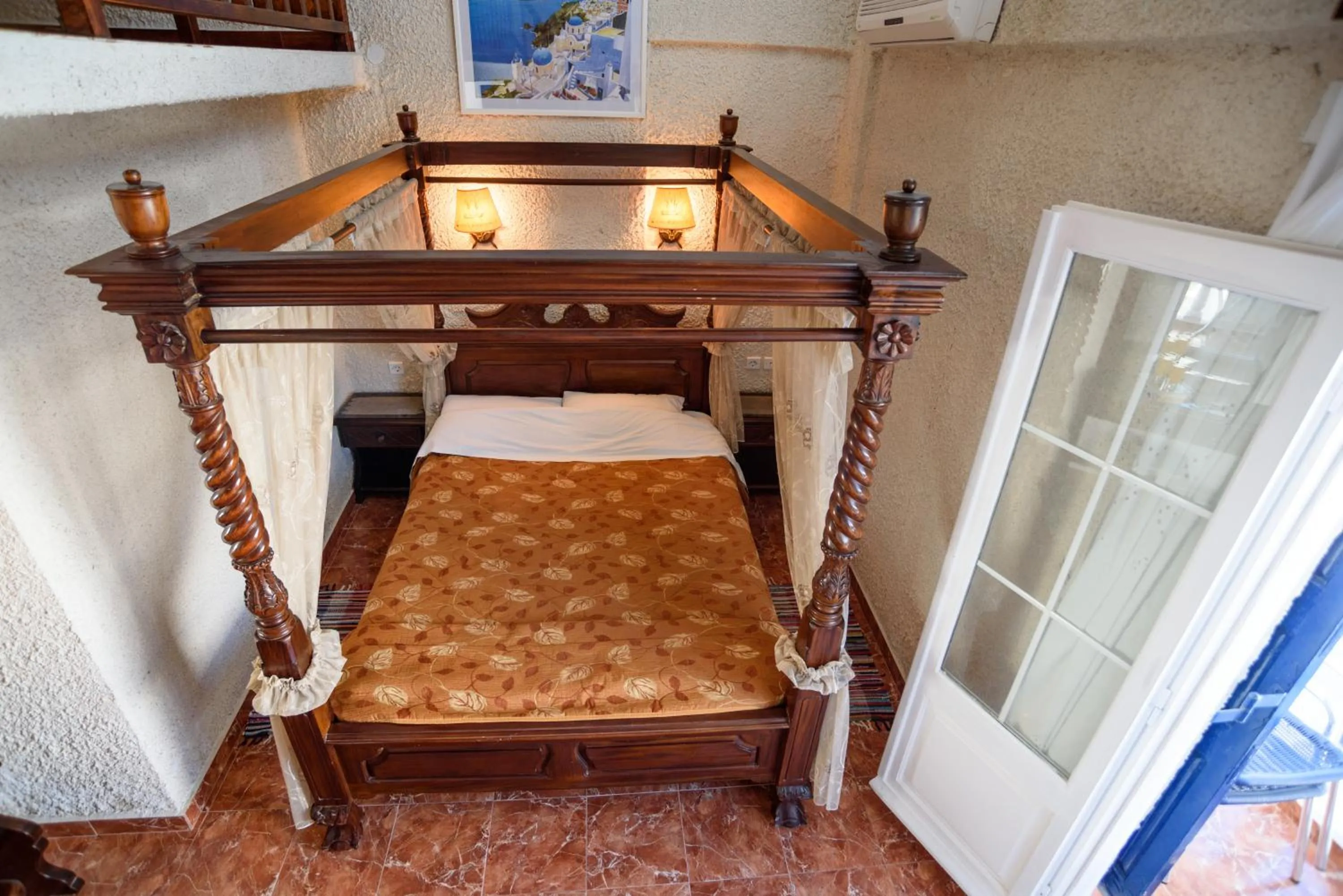 Bed in Hotel Porto Perissa