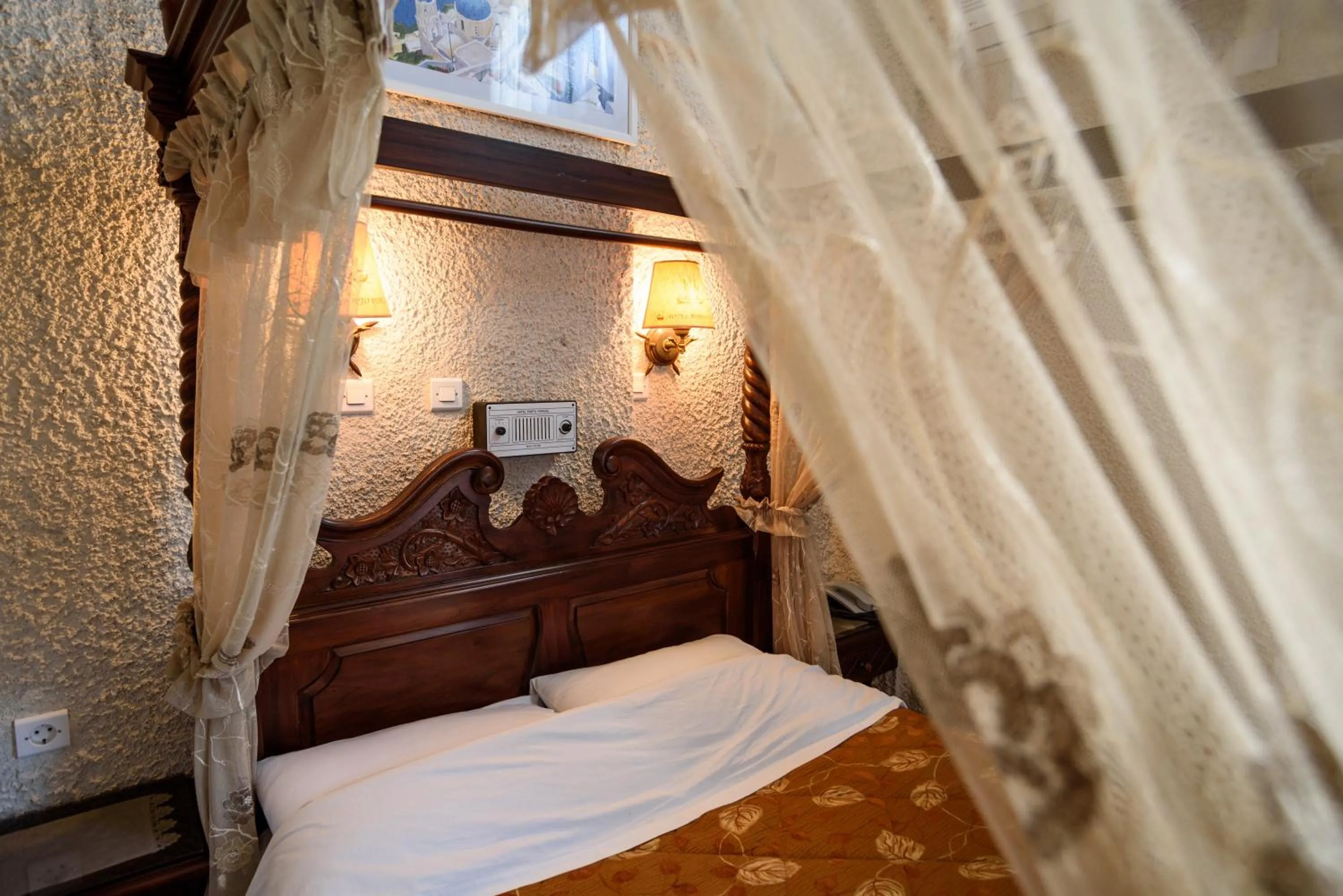 Bed in Hotel Porto Perissa