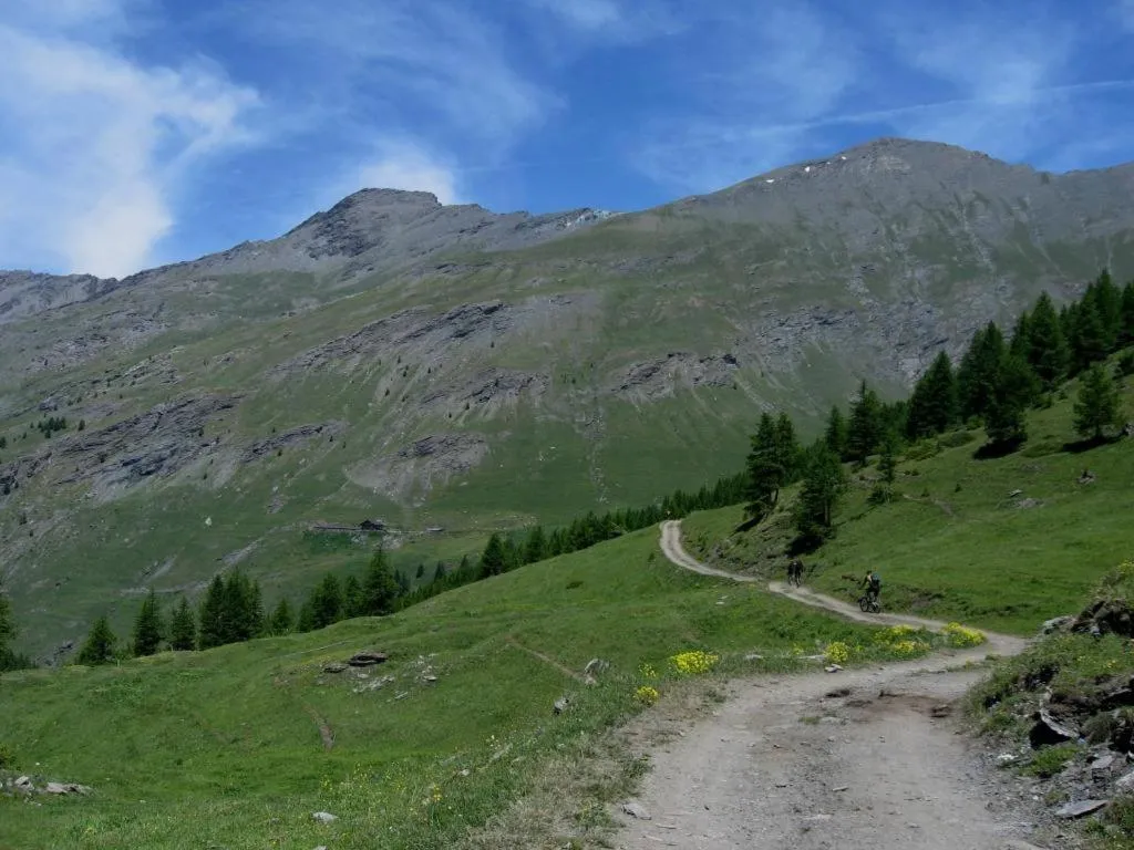 Spring in Il Fraitevino hotel bed & breakfast