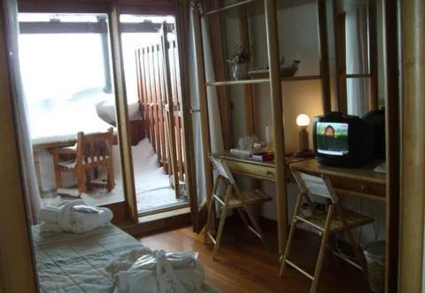 TV and multimedia in Il Fraitevino hotel bed & breakfast