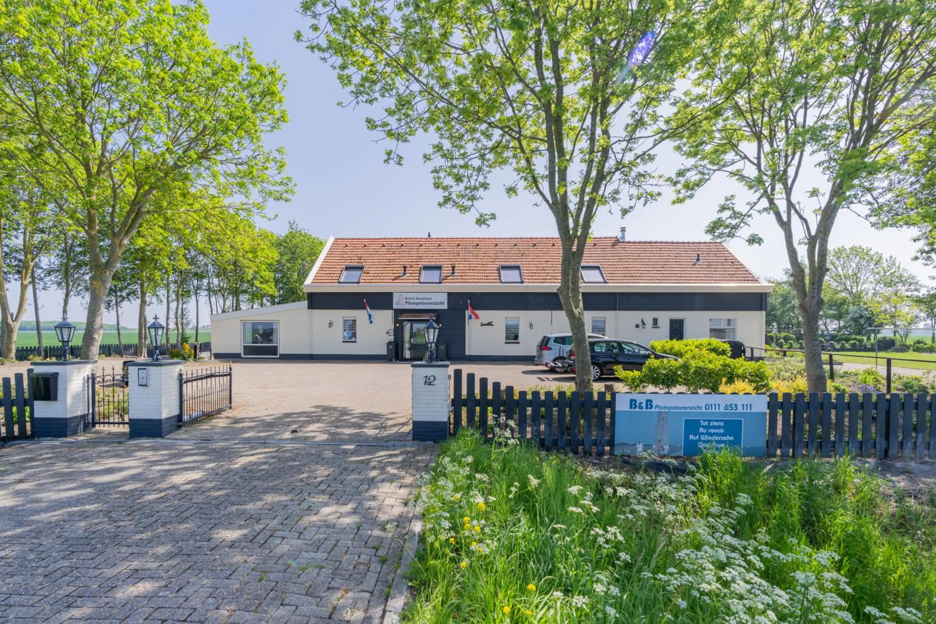 B&B Plompetorenzicht