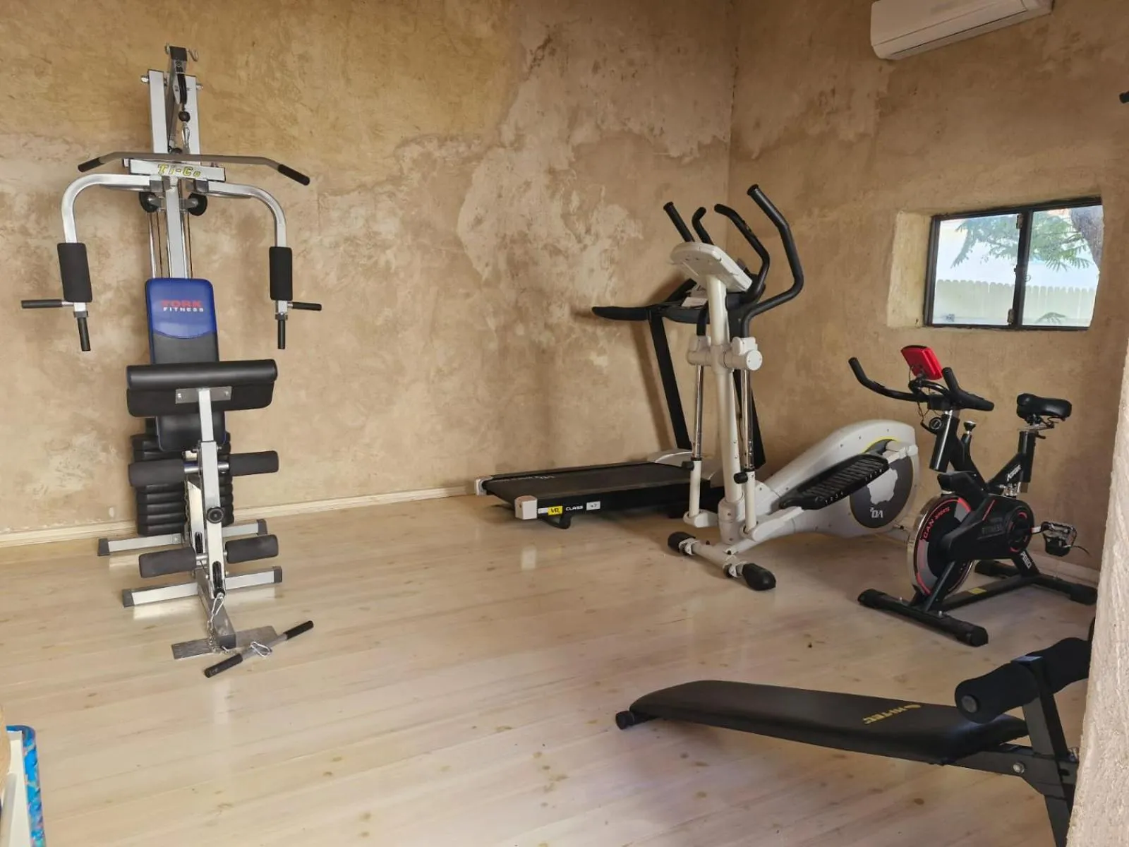 Fitness centre/facilities in Smadar Inn