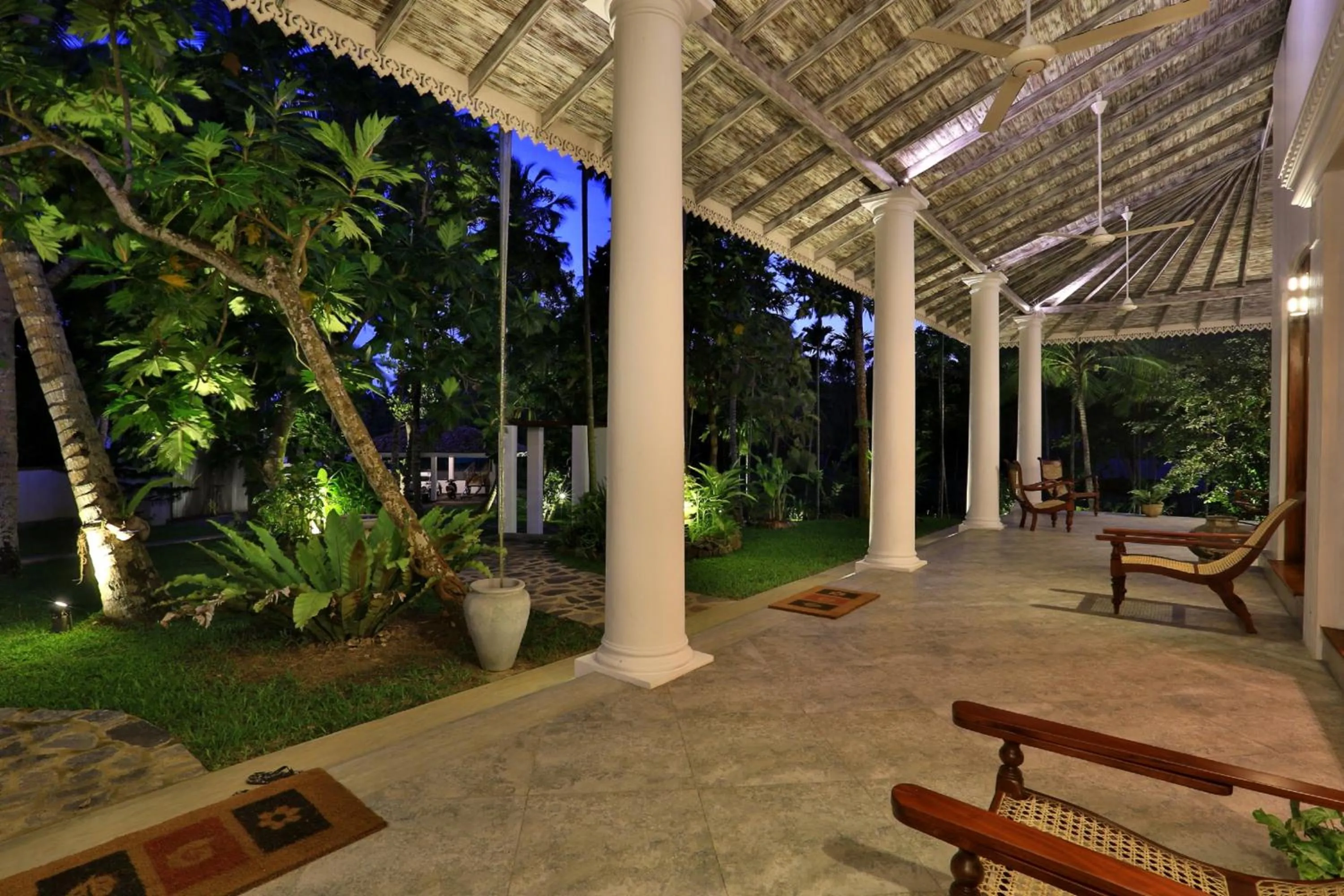 Facade/entrance in Amara Villa