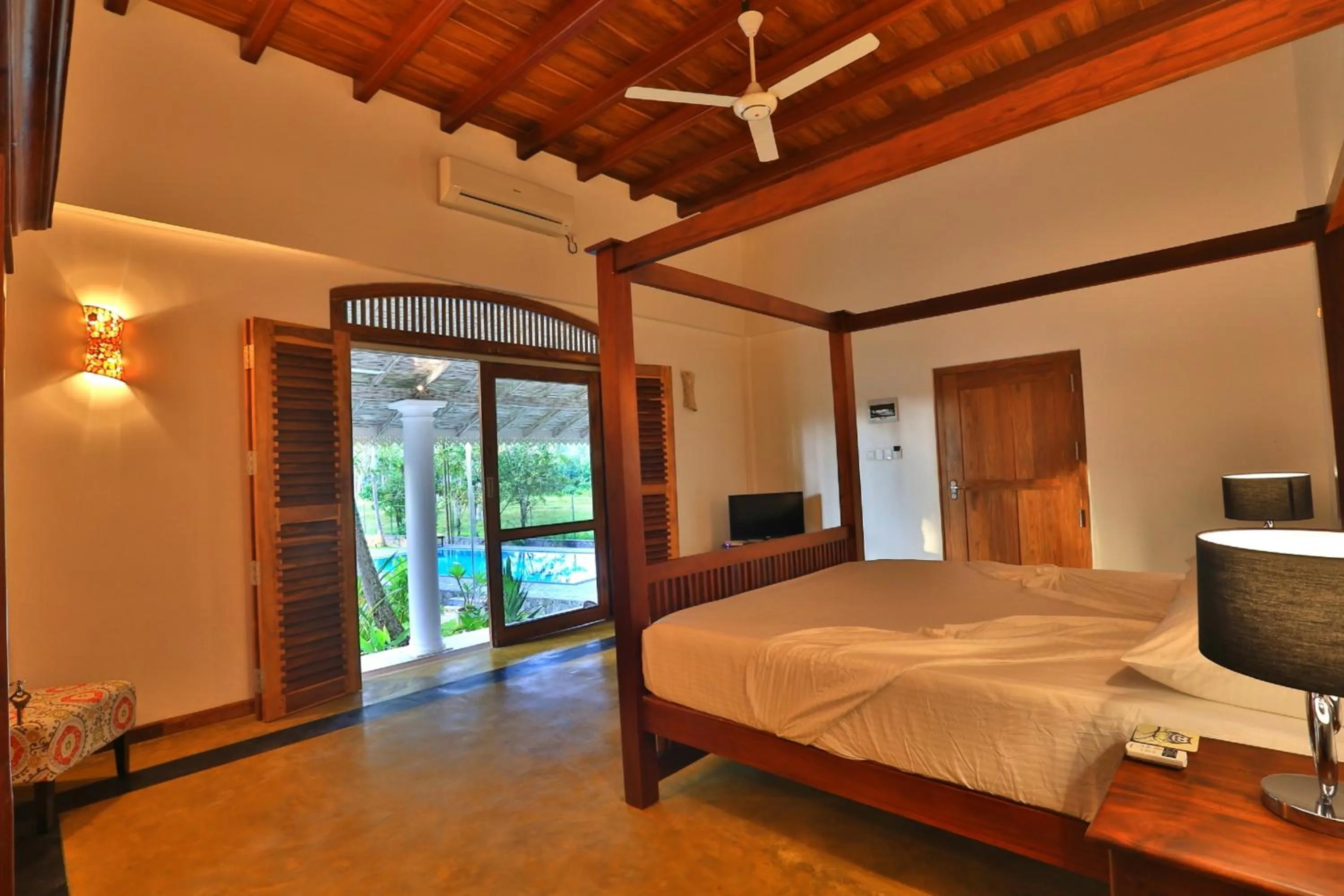 Bed in Amara Villa
