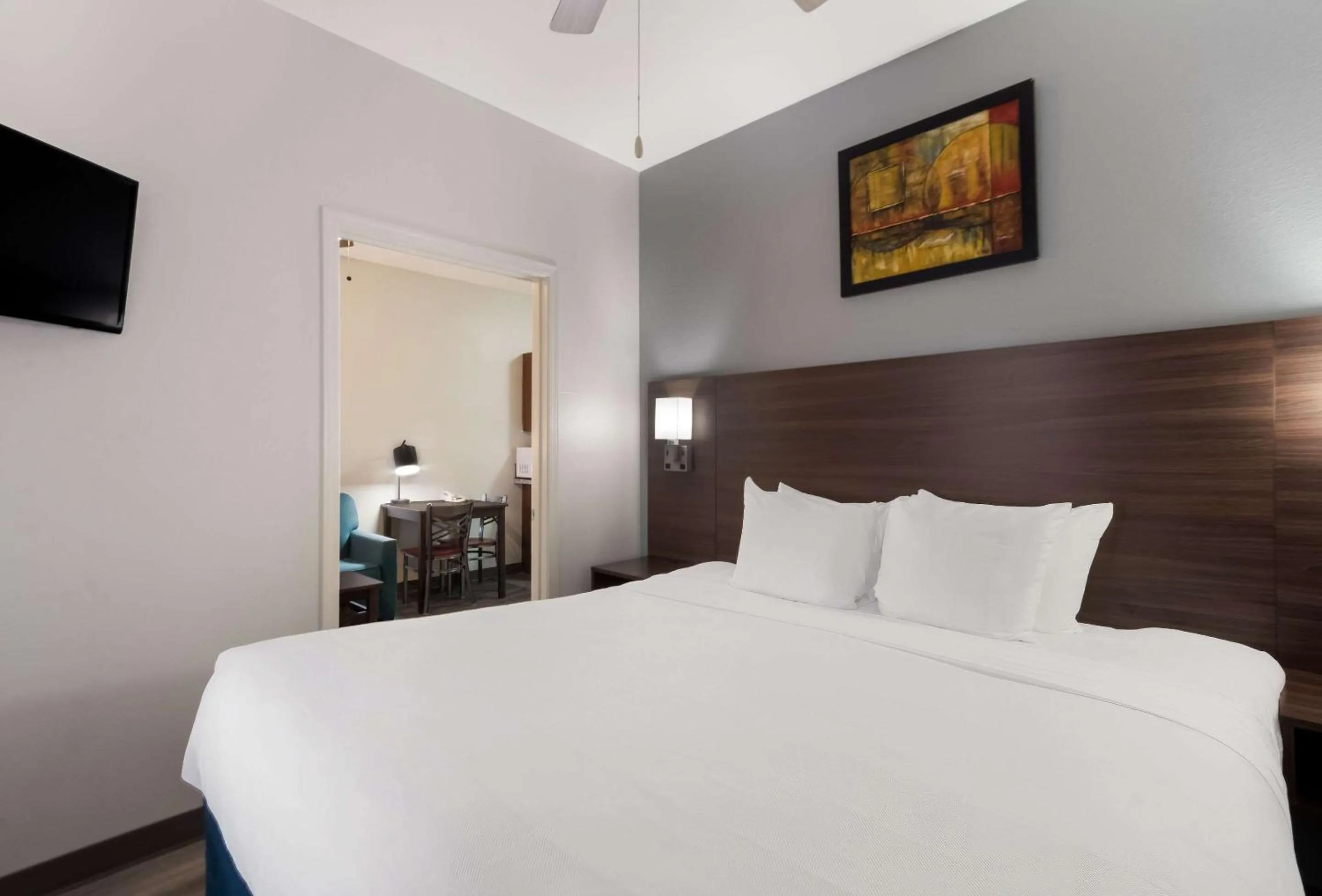 Bed in MainStay Suites Extended Stay Hotel Casa Grande