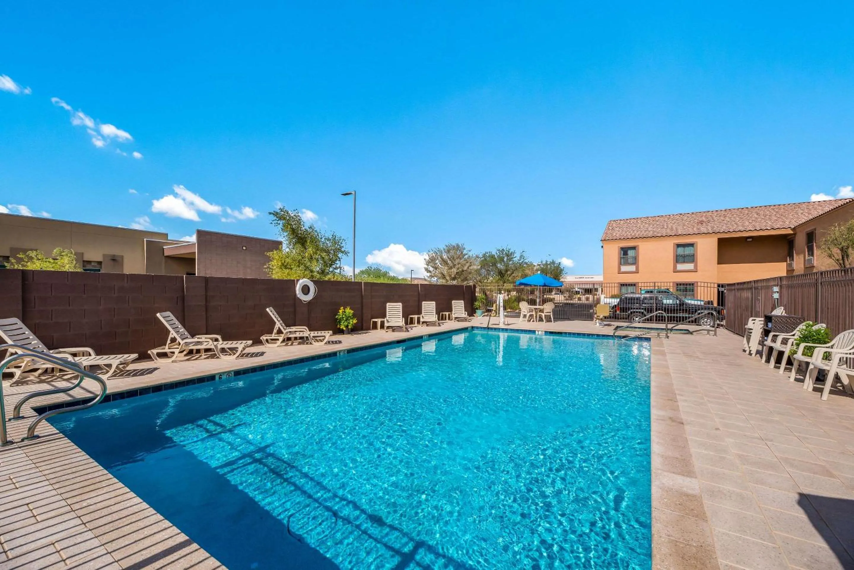 Swimming pool in MainStay Suites Extended Stay Hotel Casa Grande