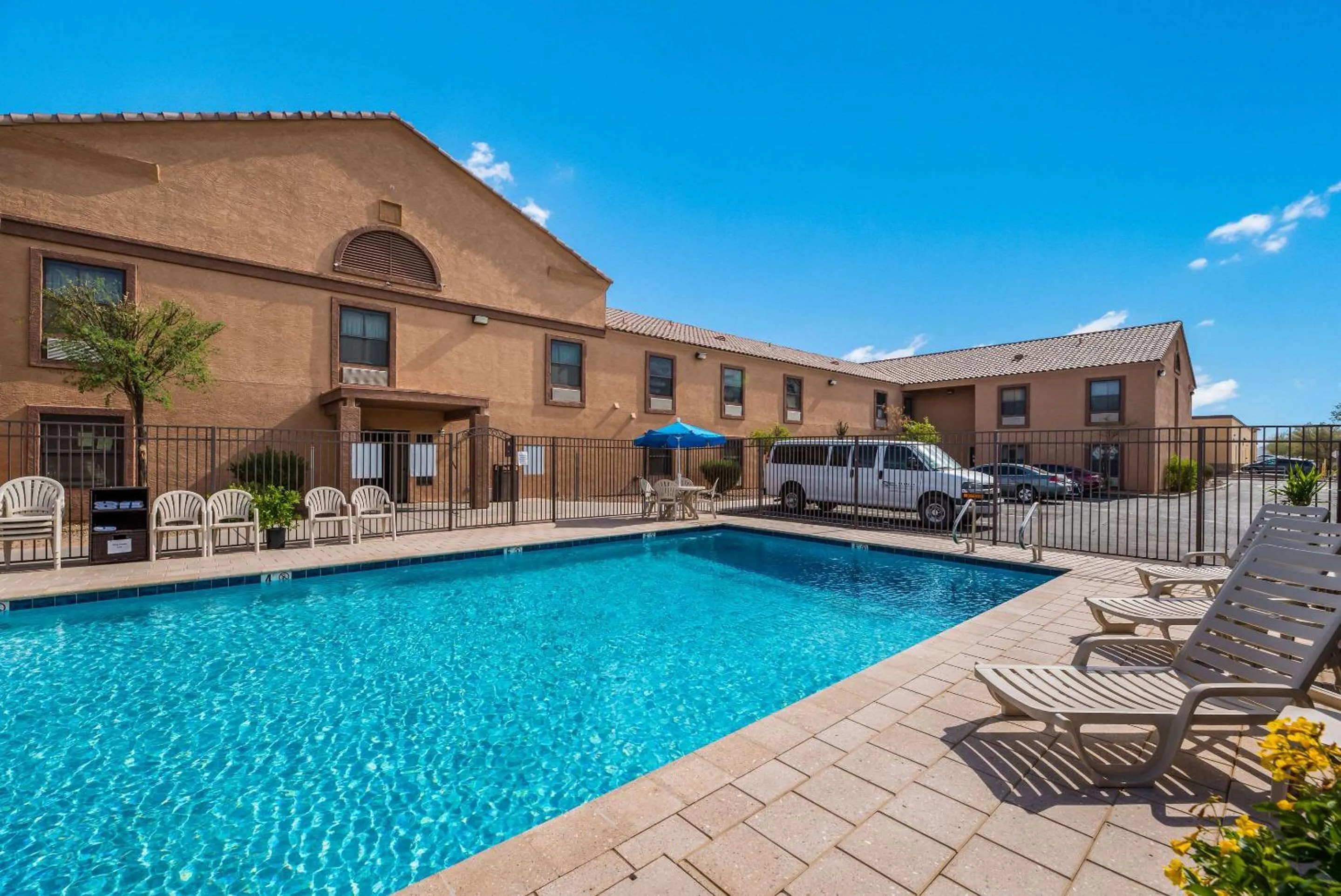 Swimming pool in MainStay Suites Extended Stay Hotel Casa Grande