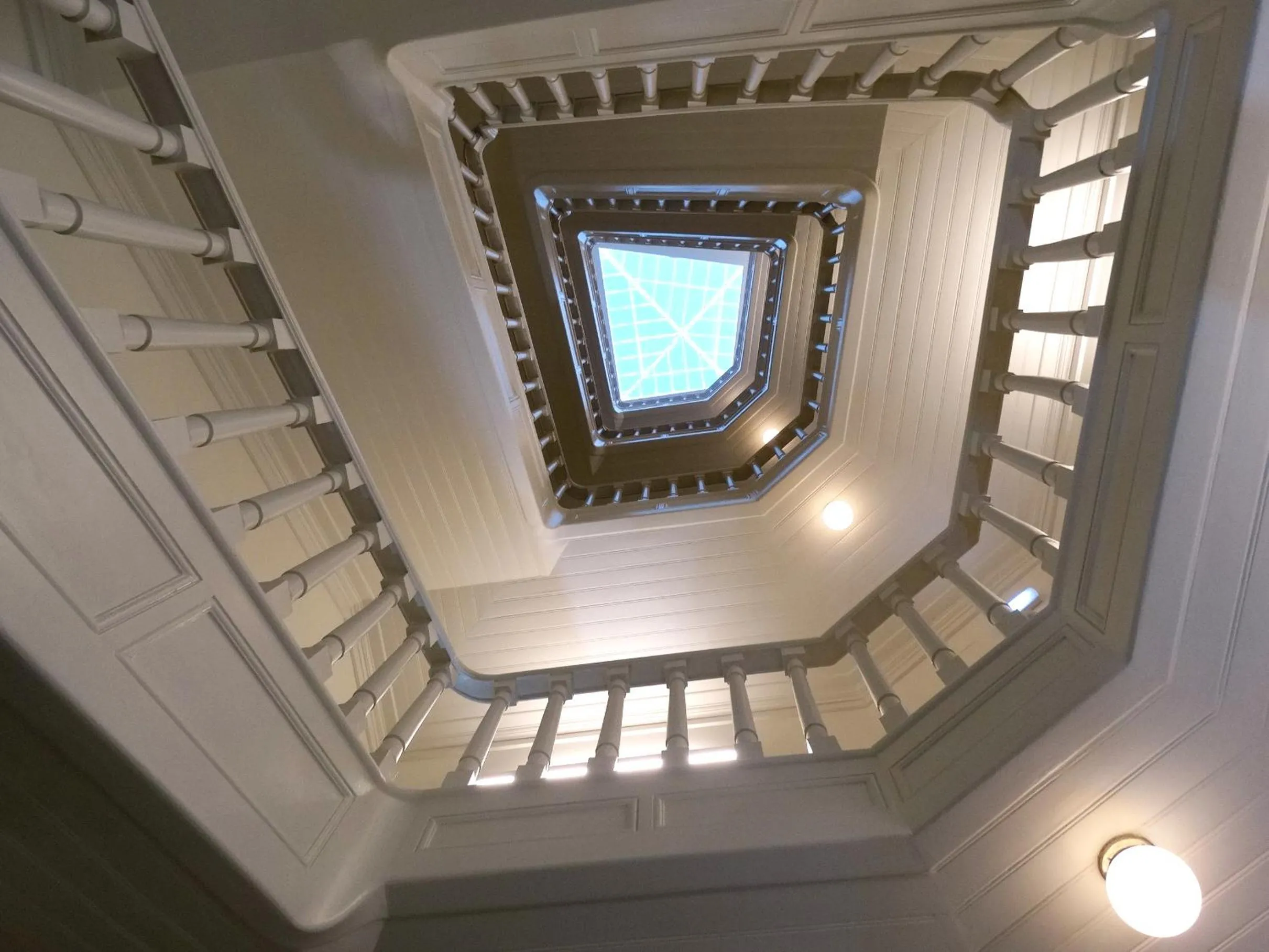 CASA 92 - OS LUGARES DE CASTRALEUCA