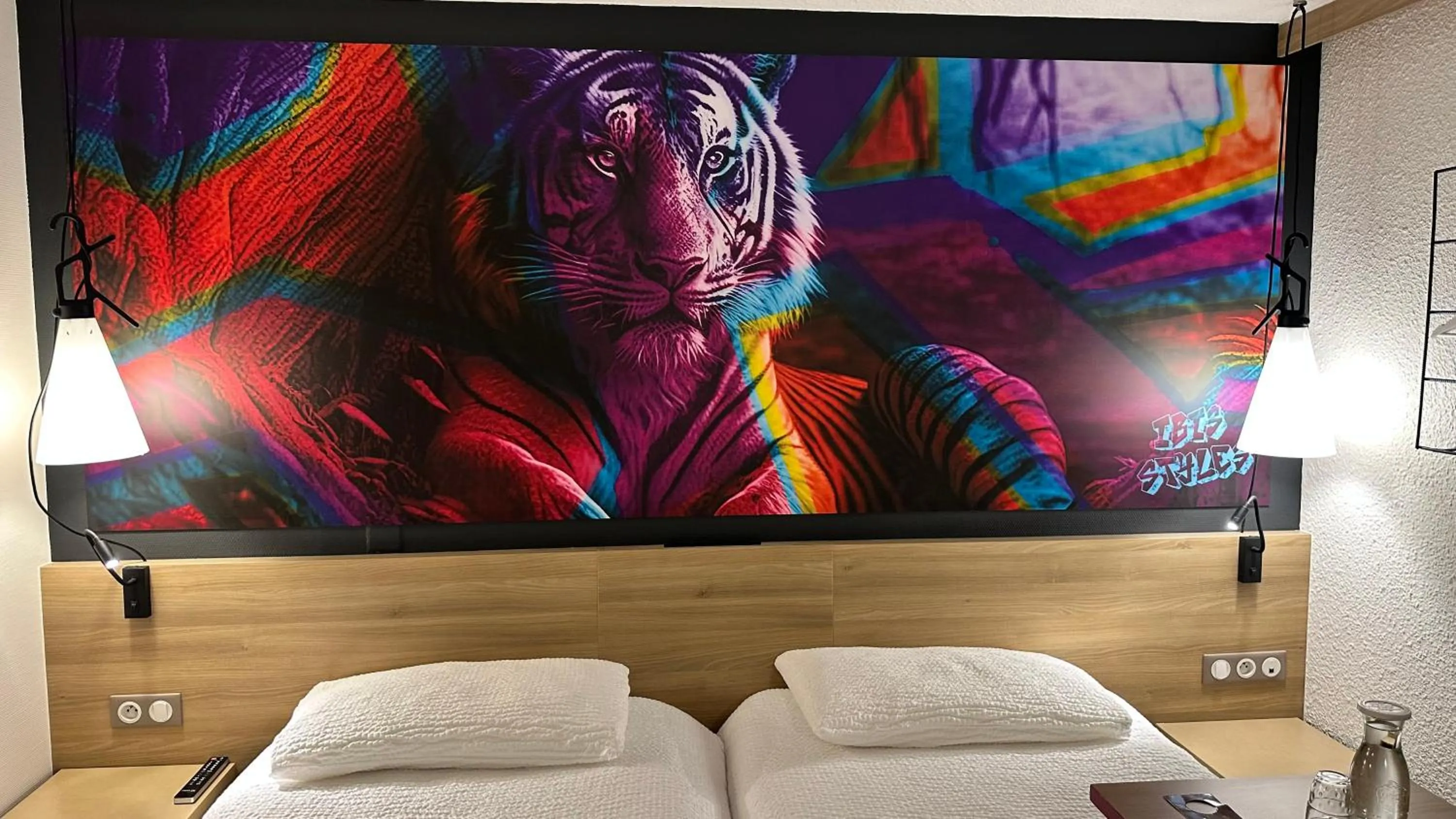 Bed in ibis Styles Brive Ouest