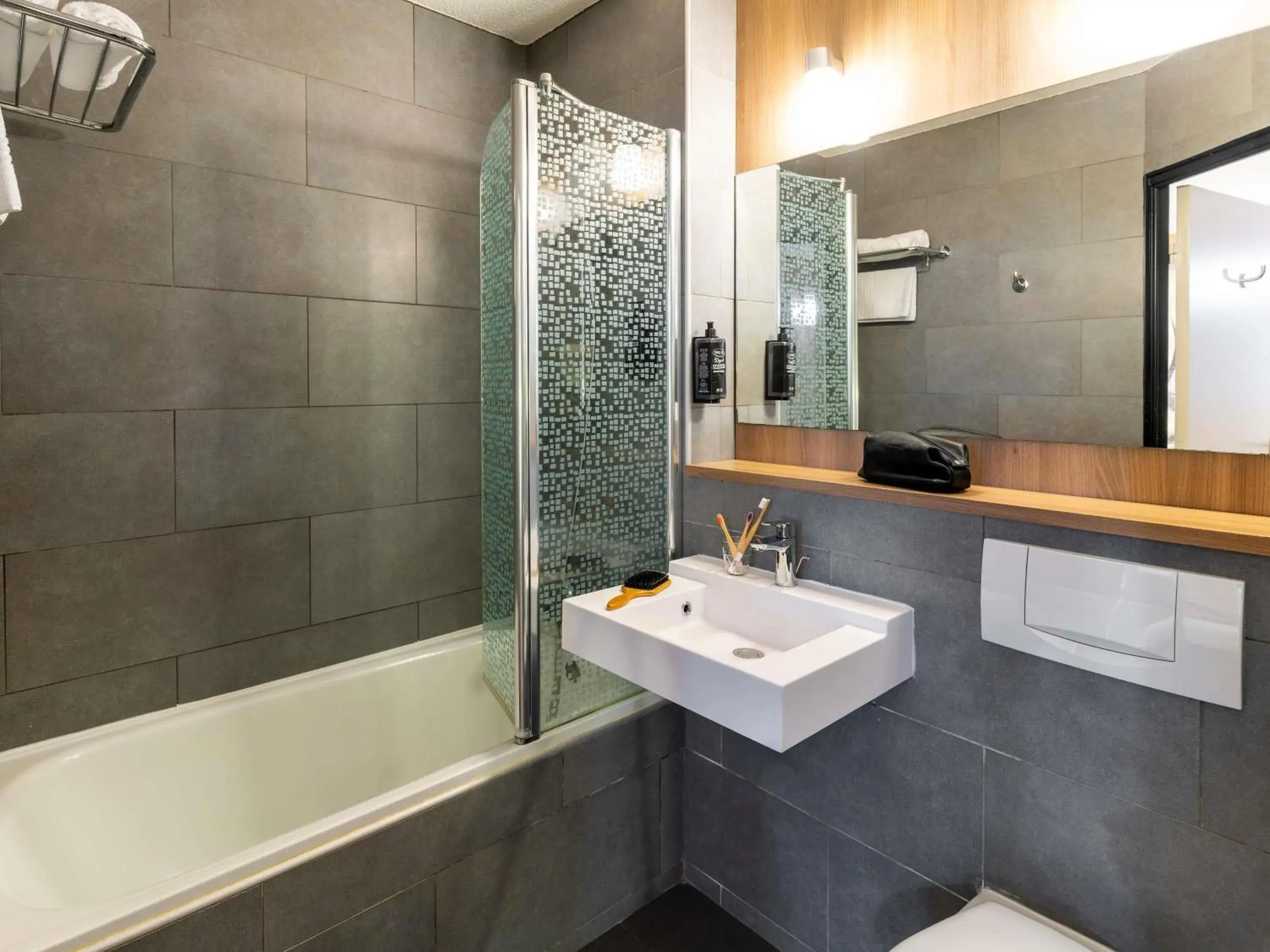 Bedroom in ibis Styles Brive Ouest Bedroom in ibis Styles Brive Ouest