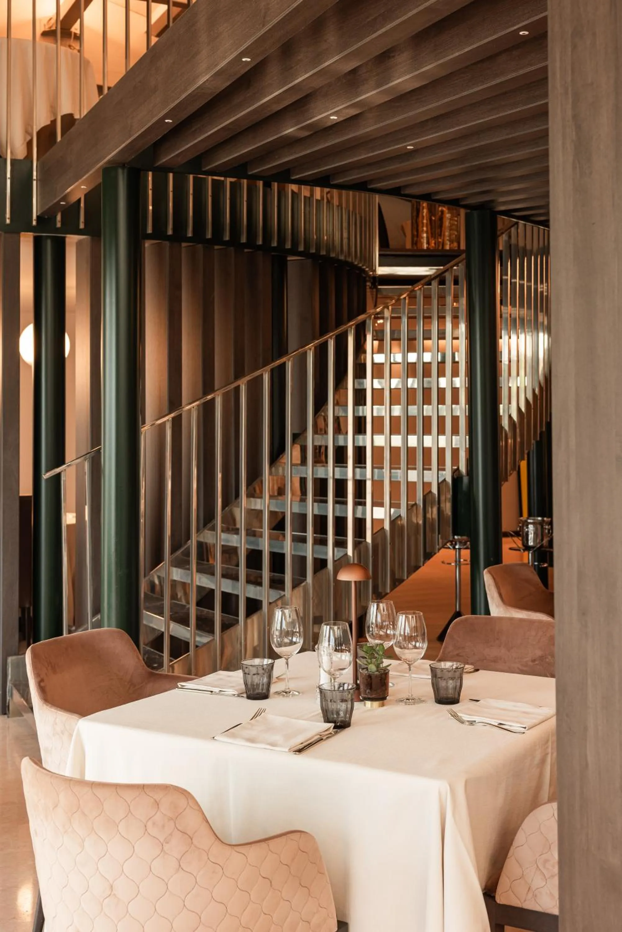 Restaurant/places to eat in Hotel Leonardo da Vinci