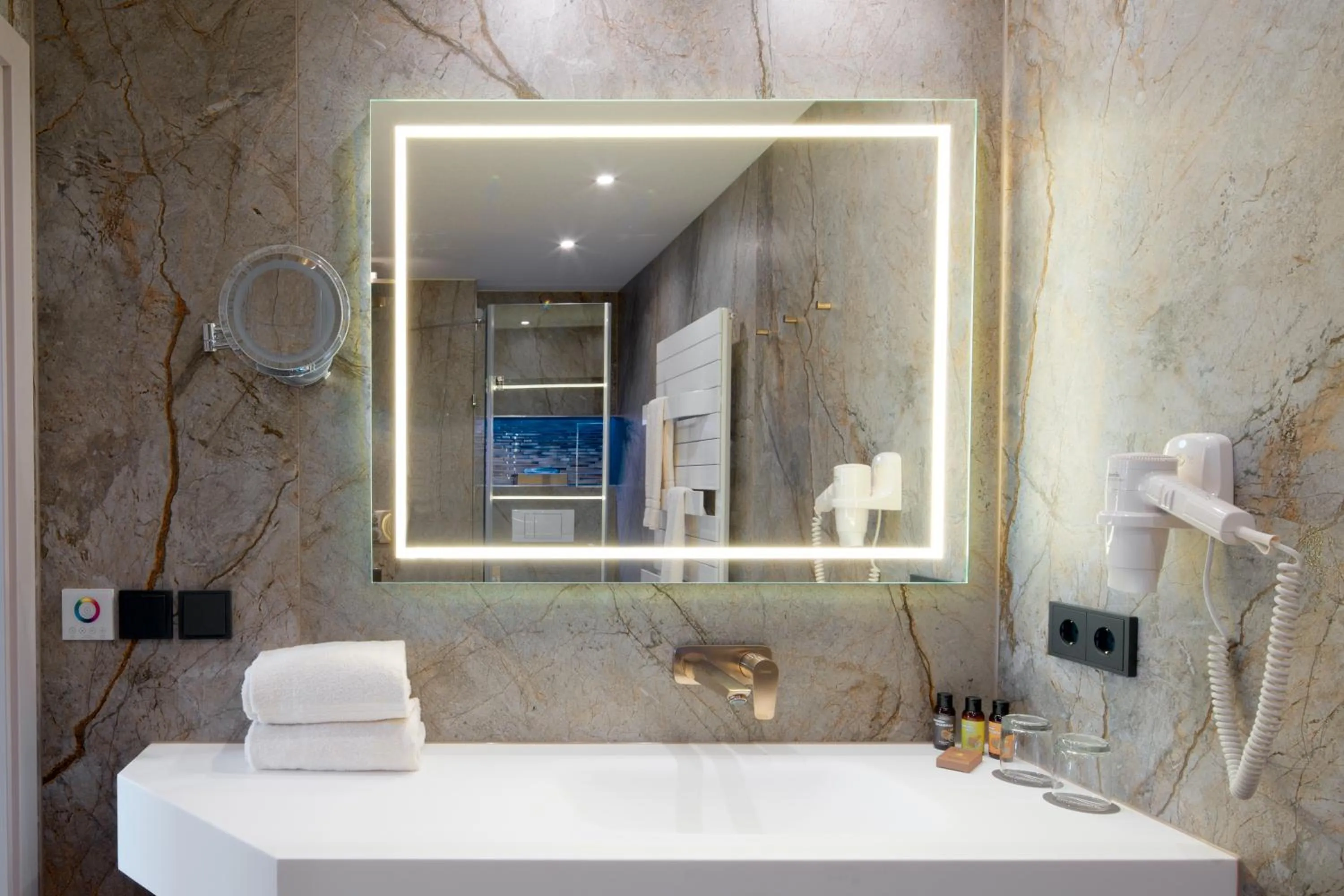 Bathroom in Bio-Seehotel Zeulenroda